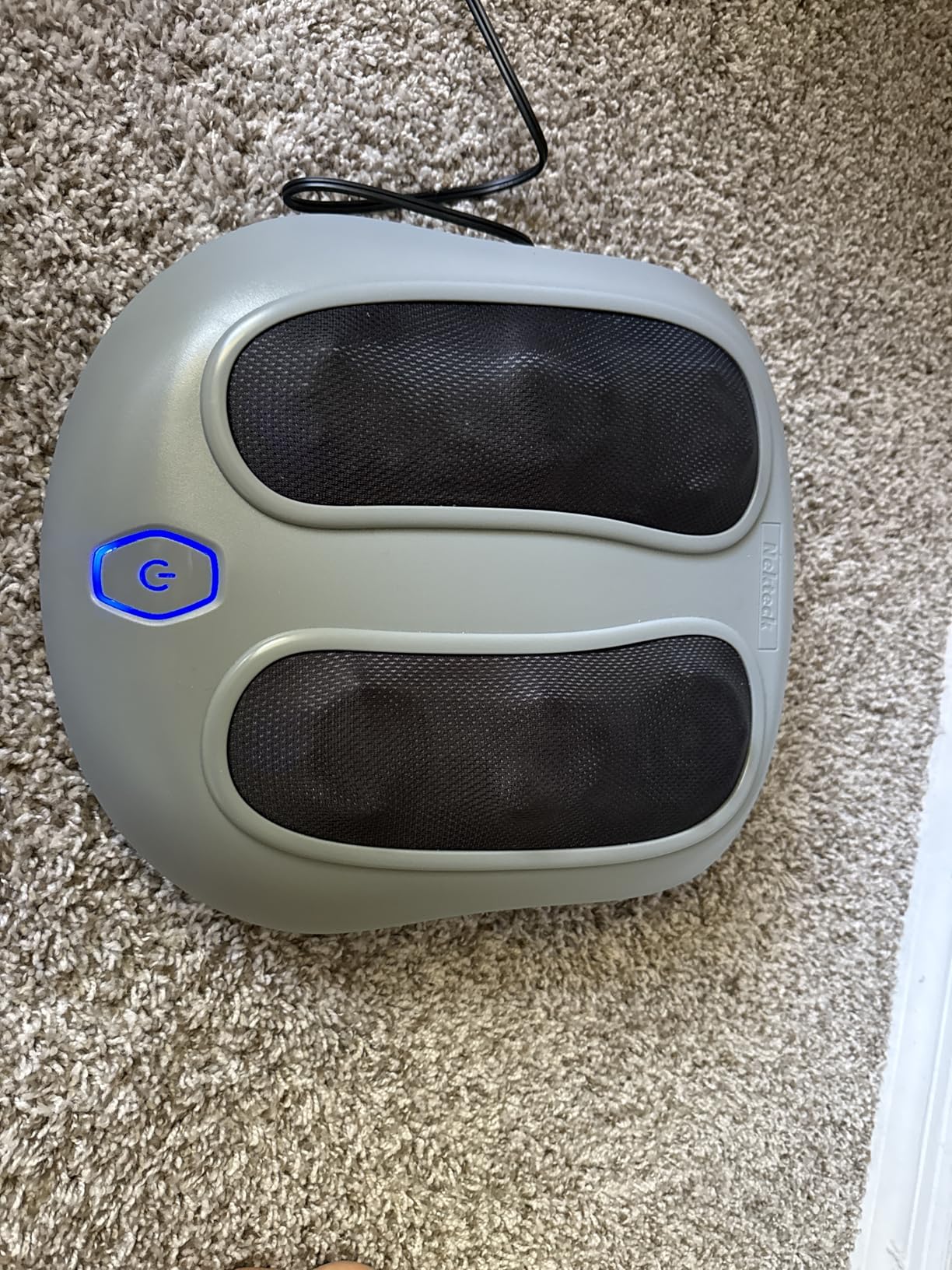 Nekteck Foot Massager with Heat, Shiatsu Heated Electric Kneading Foot Massager Machine for Neuropathy, Plantar Fasciitis, Feet Massage for Pain Relief, Circulation, Ideal Gifts for Man Woman Her Him customer photo 2