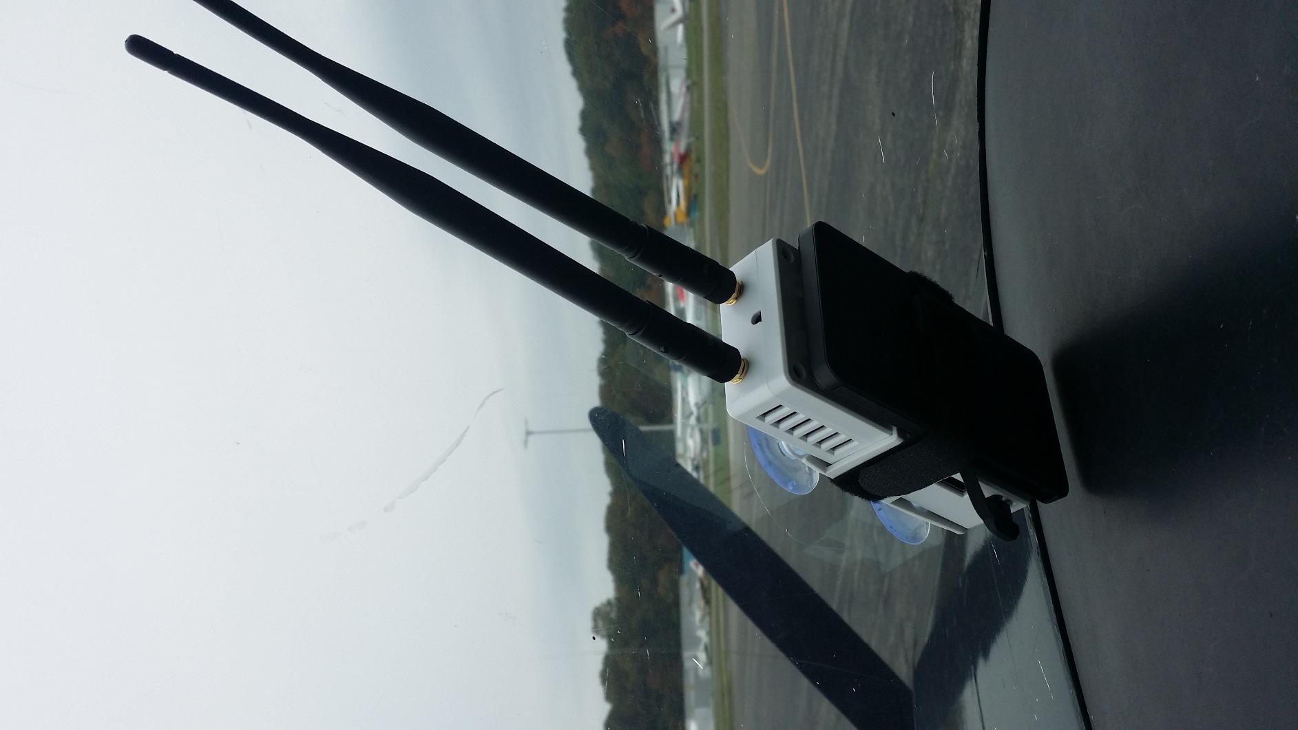 Stratux ADS-B Dual Band Receiver Aviation Weather and Traffic - Internal WAAS GPS, AHRS, Battery Pack, Suction Mount, Antennas, SDR customer photo 1