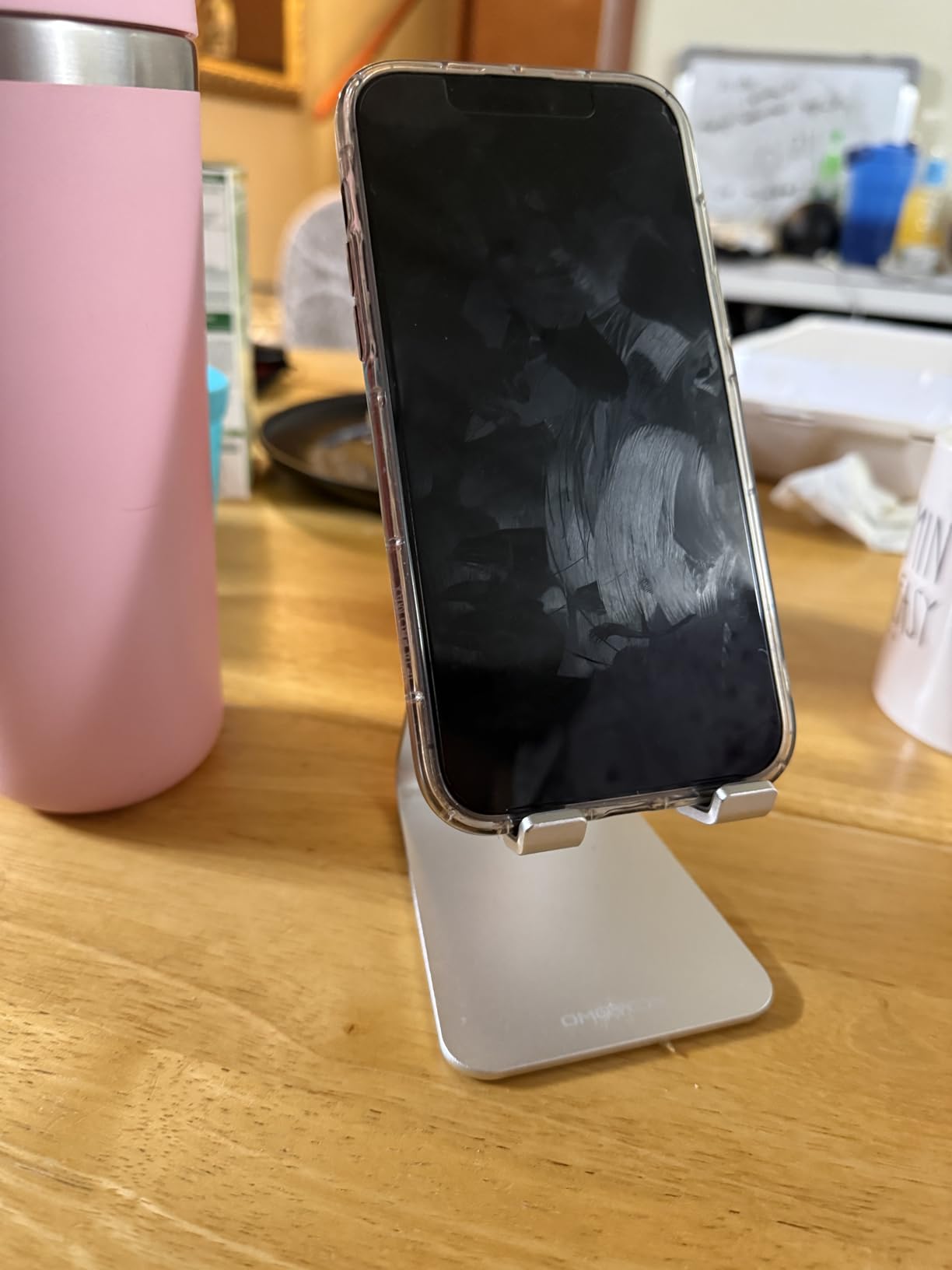 Adjustable Cell Phone Stand, OMOTON Aluminum Desktop Cellphone Stand with Anti-Slip Base and Convenient Charging Port, Fits All Smart Phones, Silver customer photo 1