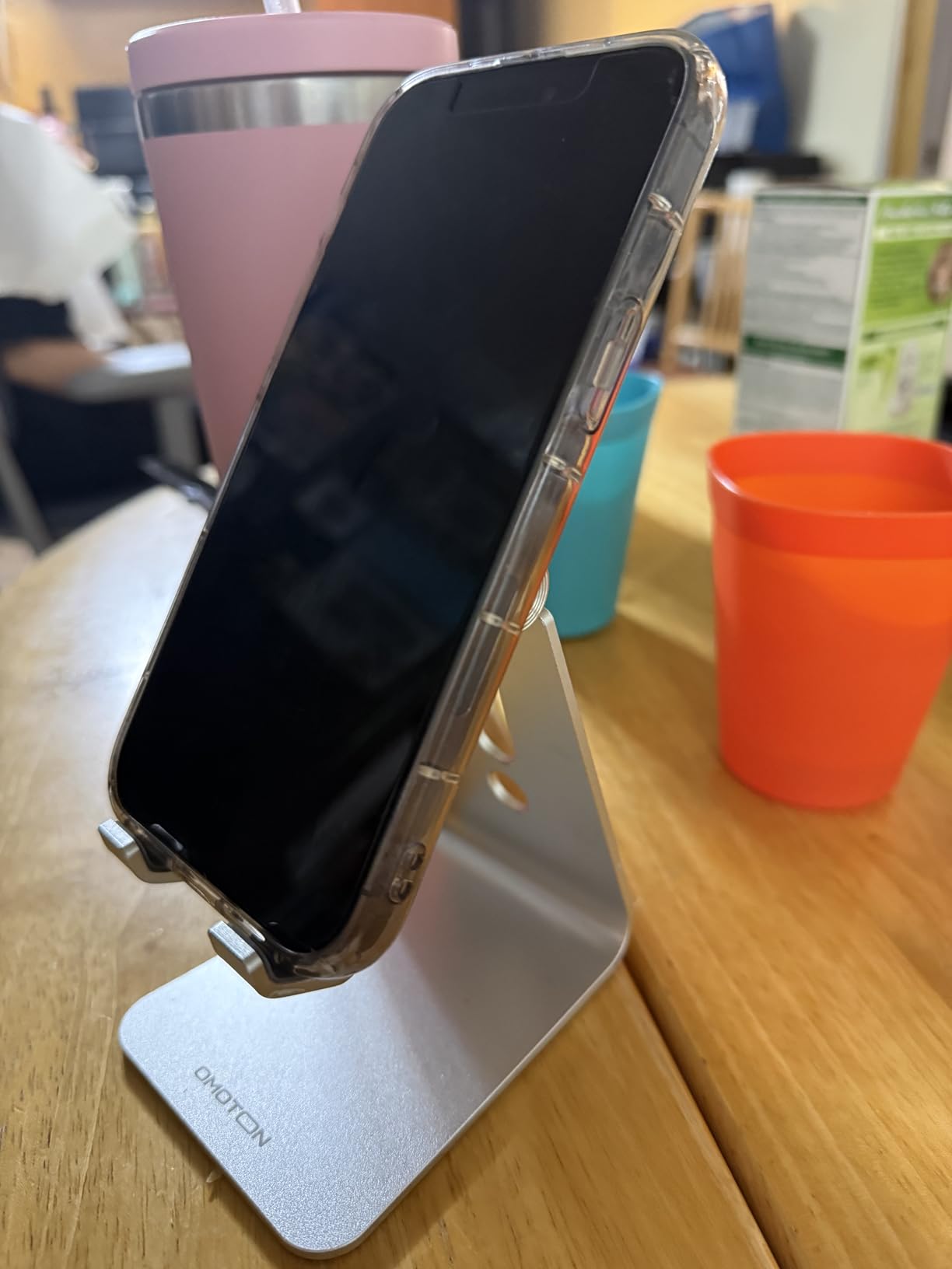 Adjustable Cell Phone Stand, OMOTON Aluminum Desktop Cellphone Stand with Anti-Slip Base and Convenient Charging Port, Fits All Smart Phones, Silver customer photo 2
