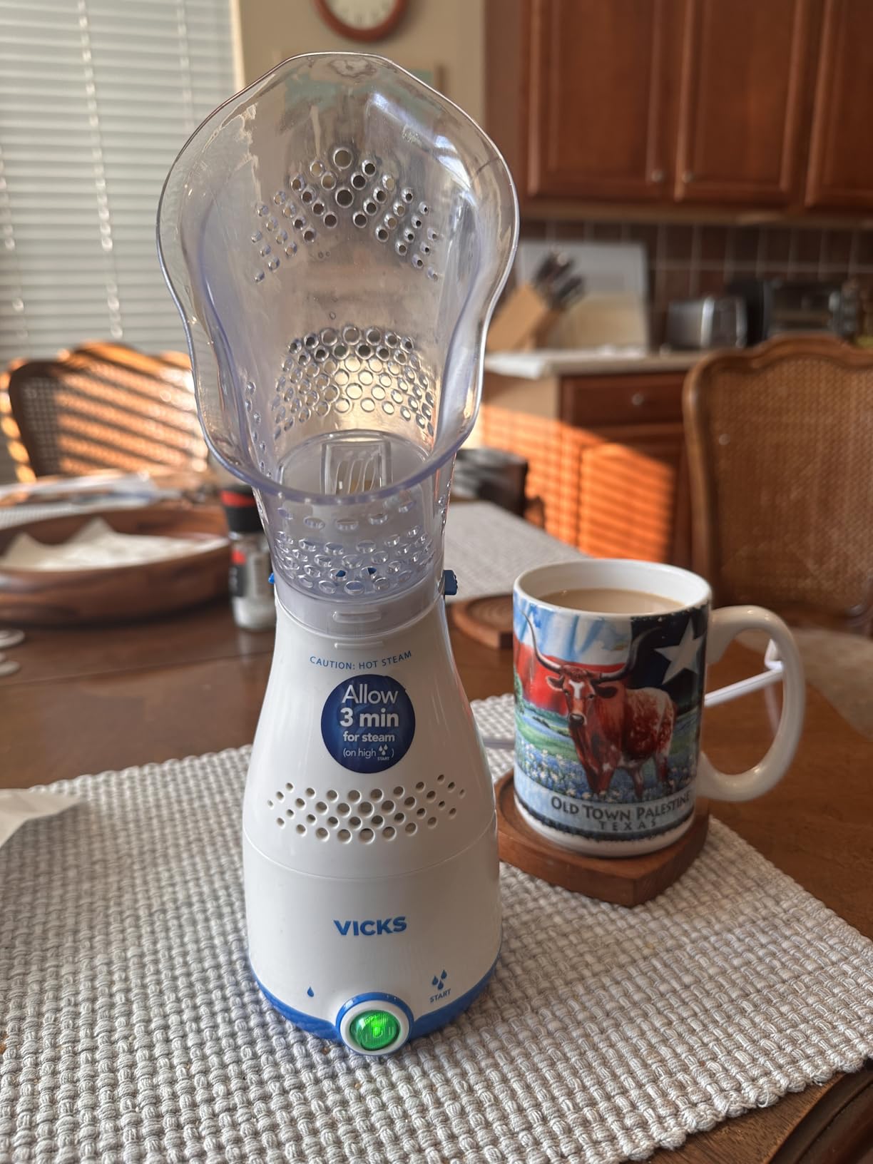 Vicks Sinus Inhaler, Plug-in Non-Medicated Steam Inhaler for Sinus Relief, Allergies, Congestion & Colds customer photo 1