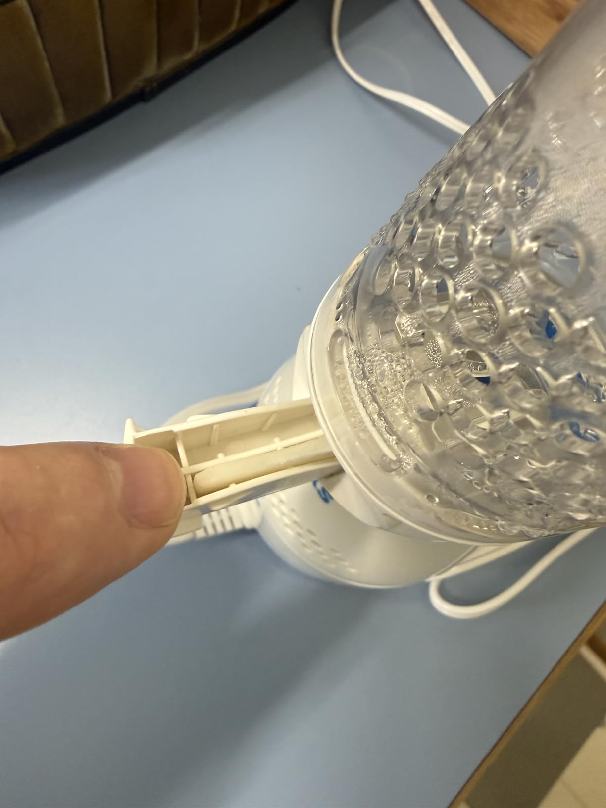 Vicks Sinus Inhaler, Plug-in Non-Medicated Steam Inhaler for Sinus Relief, Allergies, Congestion & Colds customer photo 2