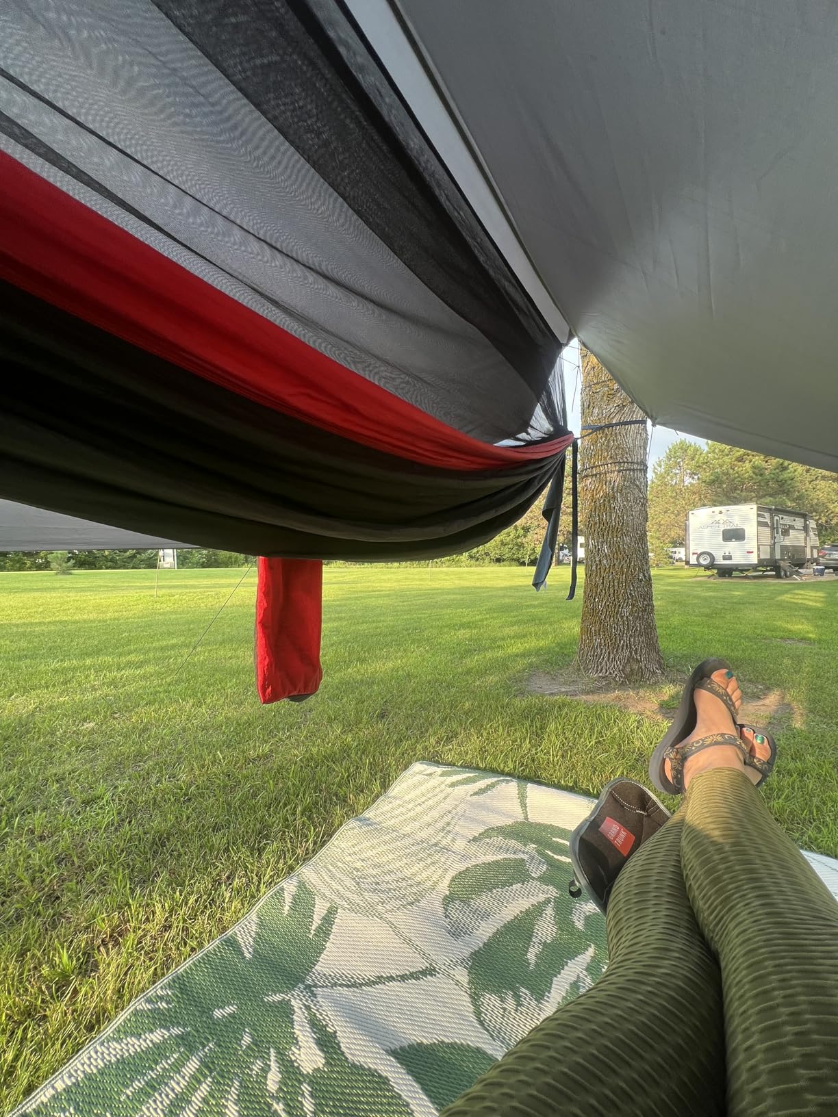 Sunyear Camping Hammock, Portable Single & Double Hammock with Net, 2 Person Hammock Tent with 2 * 10ft Straps, Best for Outdoor Hiking Survival Travel customer photo 2