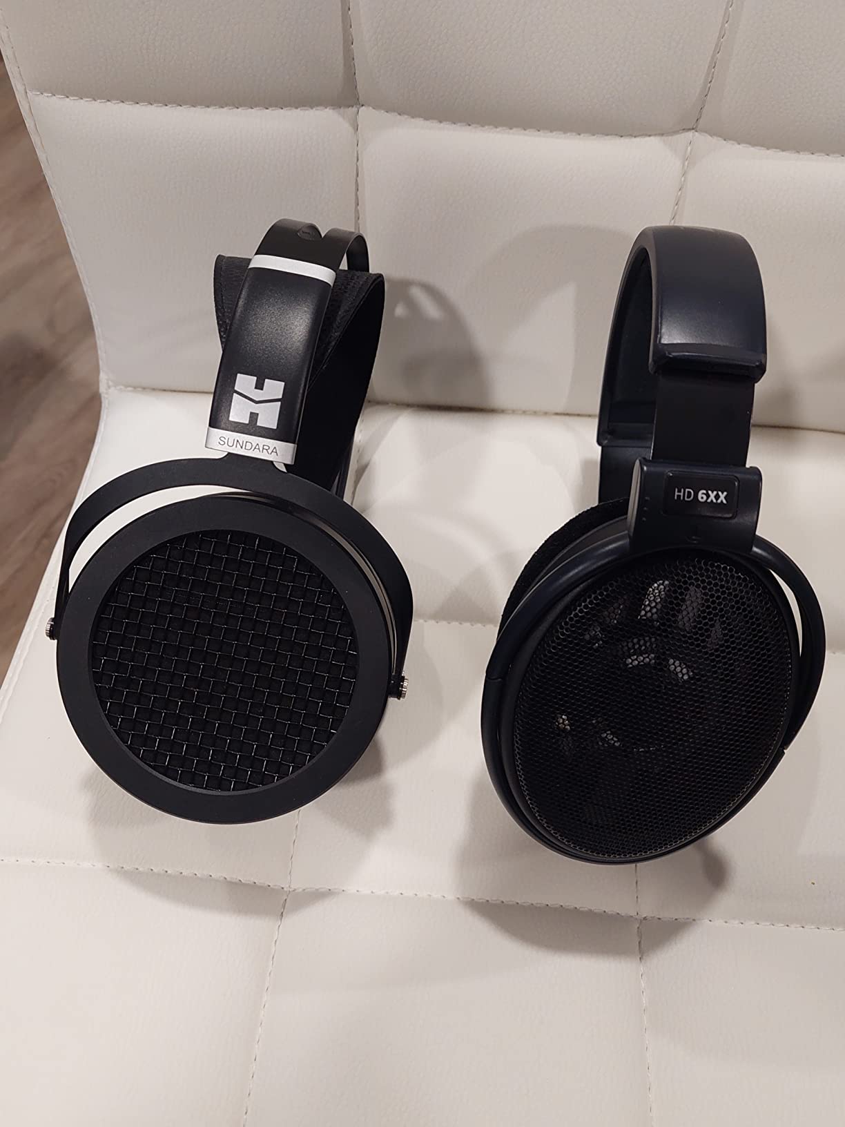 HIFIMAN SUNDARA Over-Ear Full-Size Planar Magnetic HiFi Stereo Wired Headphones for Studio & Audiophiles (Black) customer photo 1