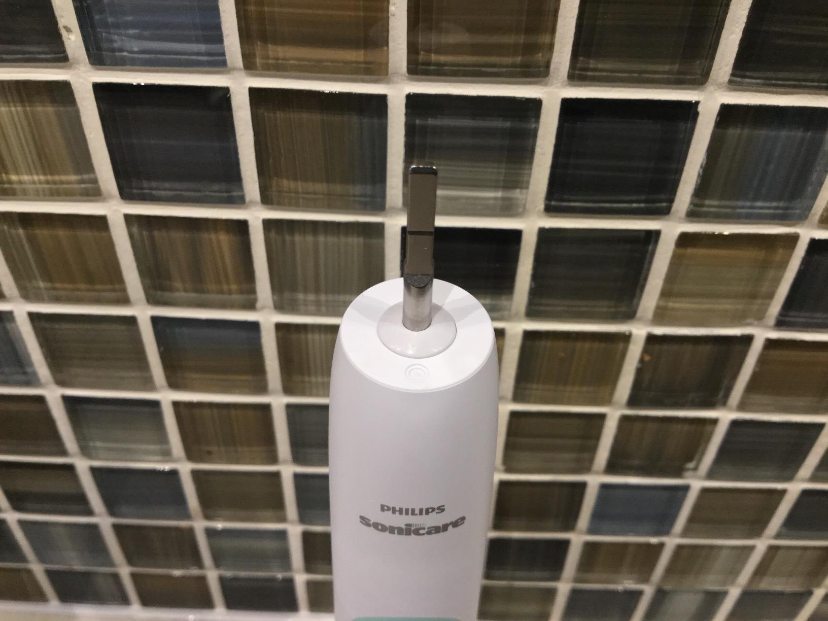 Philips Sonicare ProtectiveClean 4100 Rechargeable Electric Toothbrush, White customer photo 1
