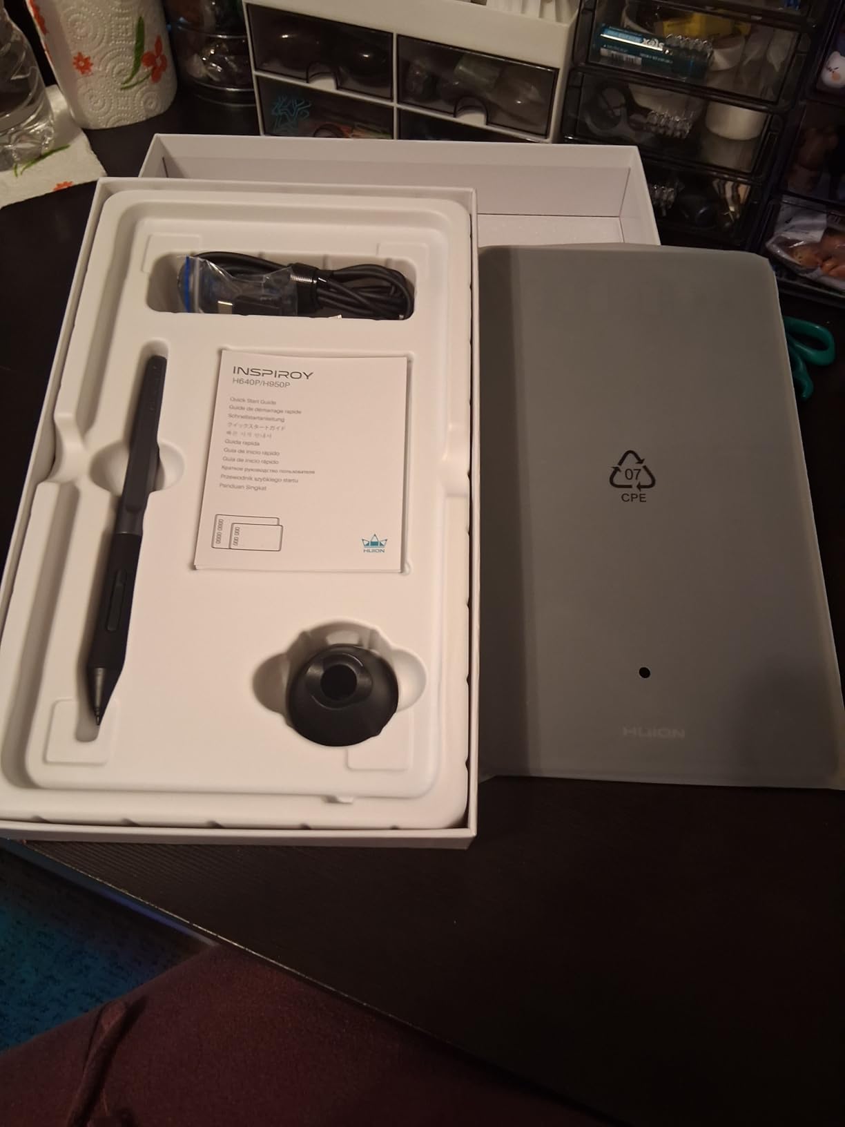 HUION Inspiroy H950P Drawing Tablet, 8x5 inch Digital Art Tablet with Battery-Free Stylus, 8192 Pen Pressure, Tilt, 8 Hot Keys customer photo 2