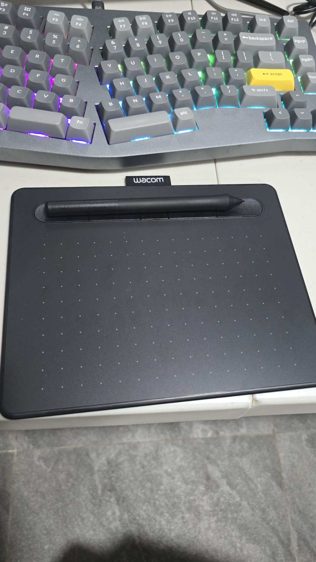 Wacom Intuos Small Bluetooth Graphics Drawing Tablet, 4 Customizable ExpressKeys, Portable for Teachers, Students and Creators, Compatible with Chromebook Mac OS Android and Windows - Black customer photo 1