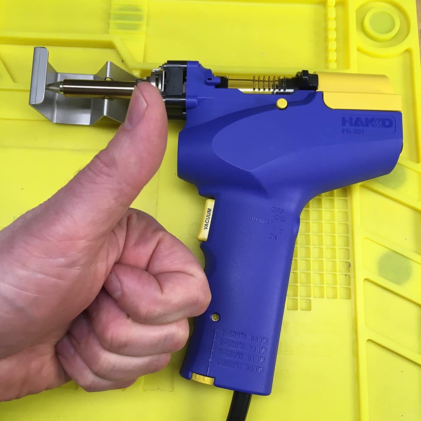 Hakko FR-301 Portable Desoldering Tool customer photo 2
