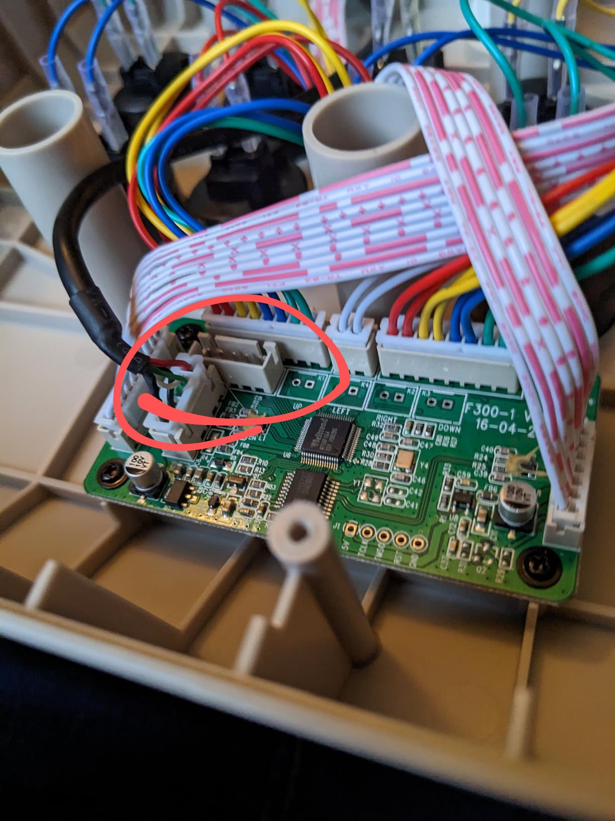 MAYFLASH Arcade Stick F300 Elite with Sanwa Buttons and Sanwa Joysticks for Switch/Switch 2, Xbox Series S/X, Xbox One, PS4, PS3, Windows, macOS, Steam Deck, Android and more customer photo 2