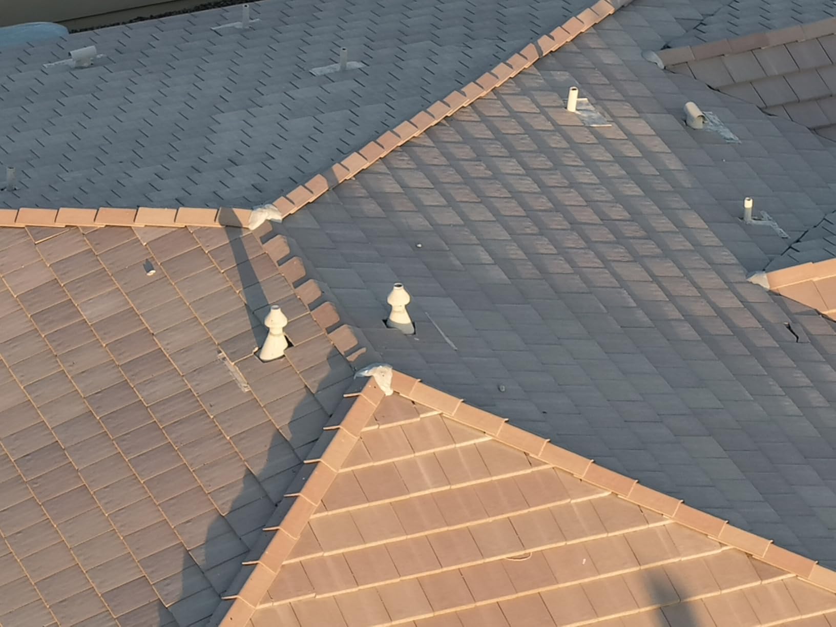 Air 3S Fly More Combo (RC 2 Screen Remote Controller), Drone with 1