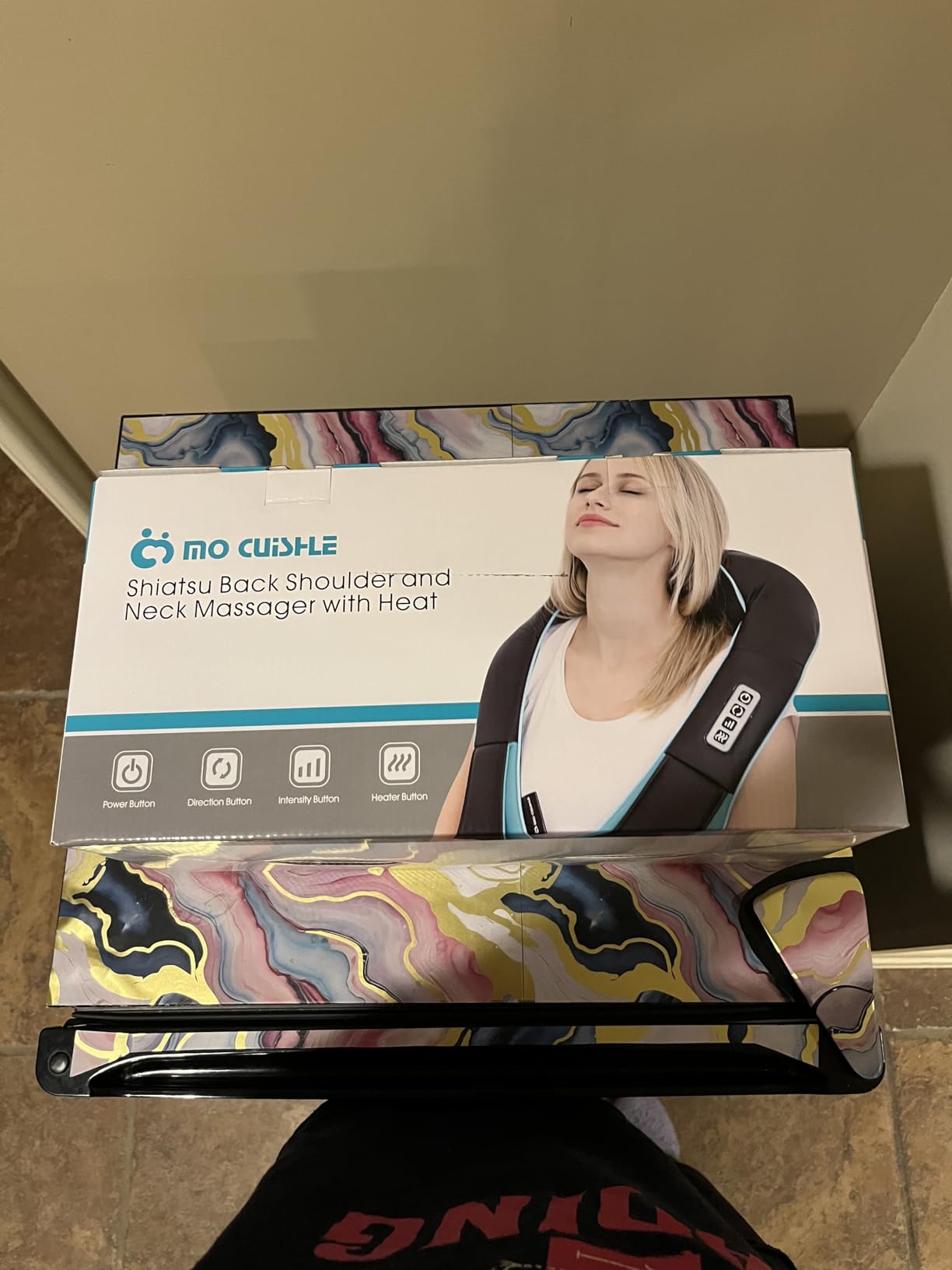 Mo Cuishle Shiatsu Back Shoulder and Neck Massager with Heat, Electric Deep Tissue 4D Kneading Massage, Best Gifts for Women Men Mom Dad customer photo 1