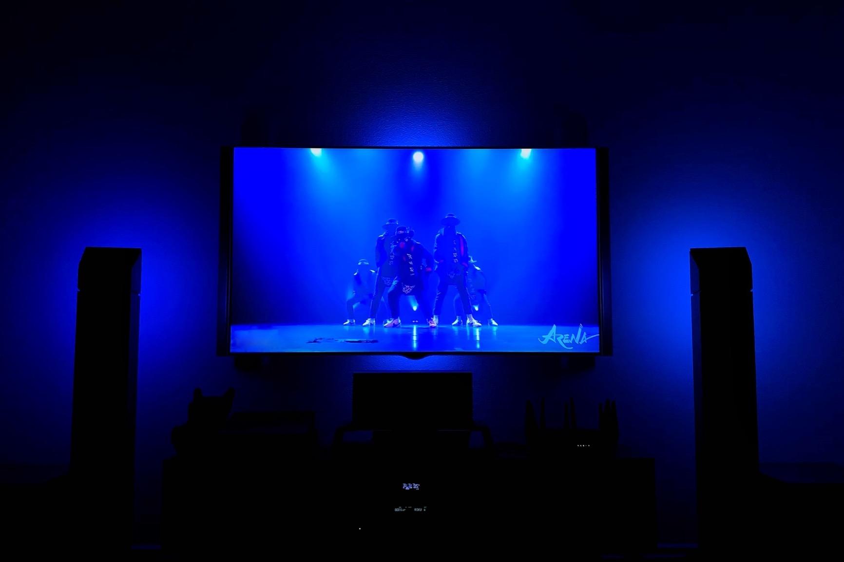 Philips Hue Smart Play Light Bar Base Kit, Black, 2 Pack, White & Color Ambiance LED Color-Changing Light Requires Bridge, Control with App, Works with Alexa, Google Assistant and Apple HomeKit customer photo 1