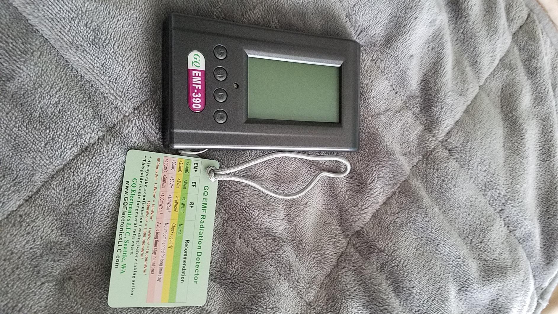 GQ EMF-390 Tri-Field Electromagnetic Radiation Detector 3-in-1 RF Meter 5G Cell Tower WiFi 10G & Data Log 2.5G Spectrum Analyzer customer photo 2