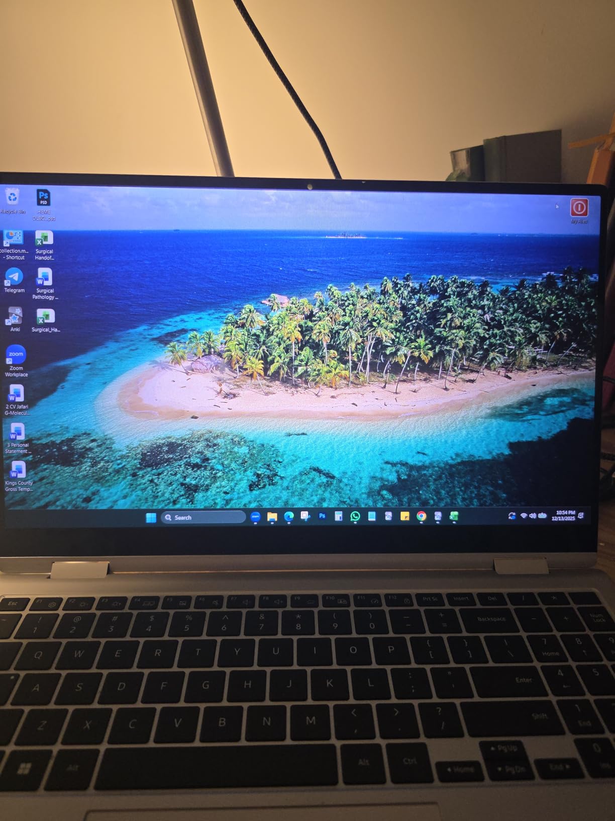 15.6 Inch 16:9 Laptop Privacy Screen Filter - Computer Monitor Privacy Shield and Anti-Glare Protector customer photo 1
