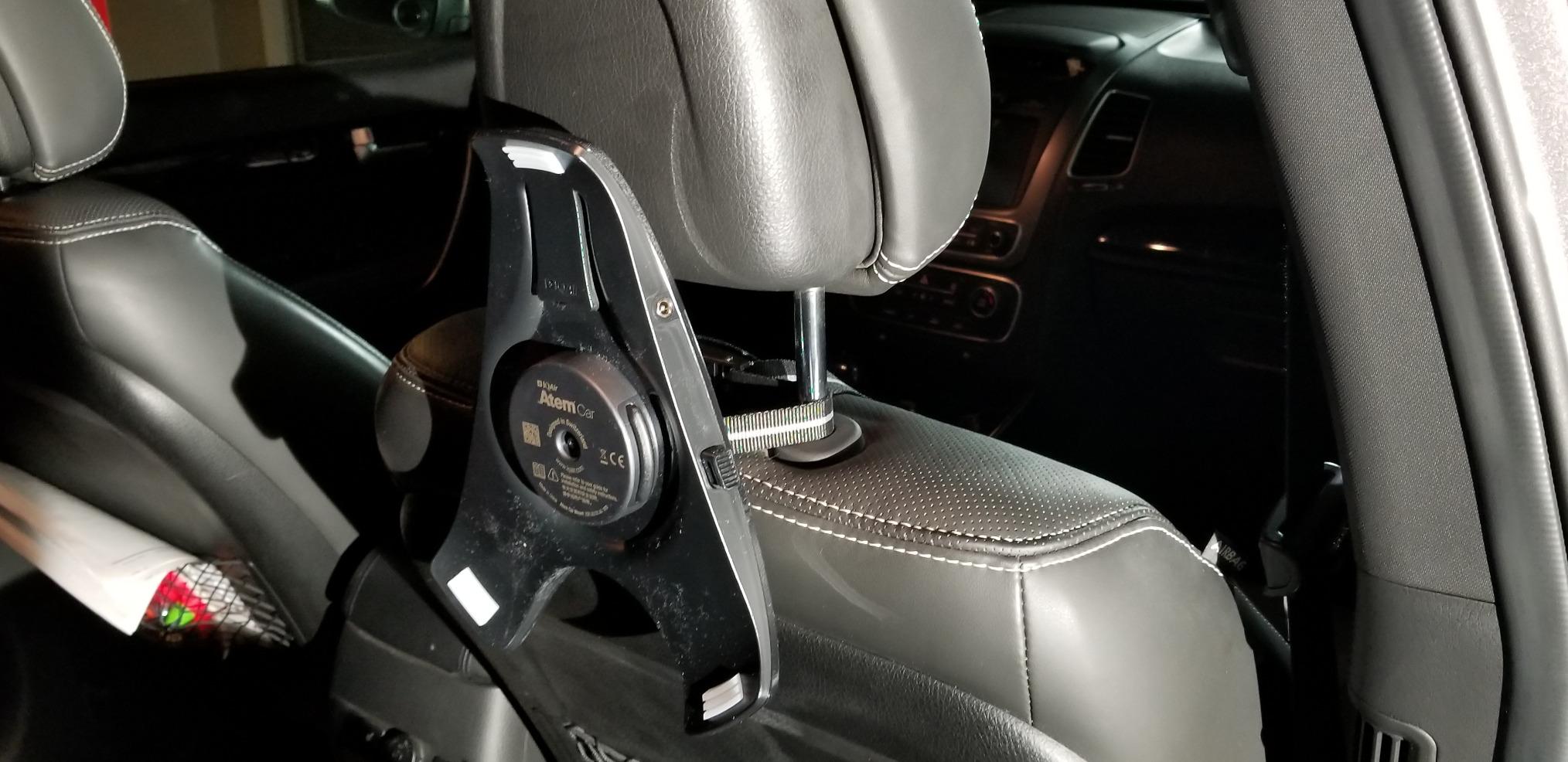 IQAir Atem Car Portable HEPA Air Purifier, Filters for Pollution, Odors, Gases, Car Fumes, and Asthma Triggers, Bacteria, Viruses, Great for Travel or Daily Commute, Swiss Design, Made in Germany customer photo 1