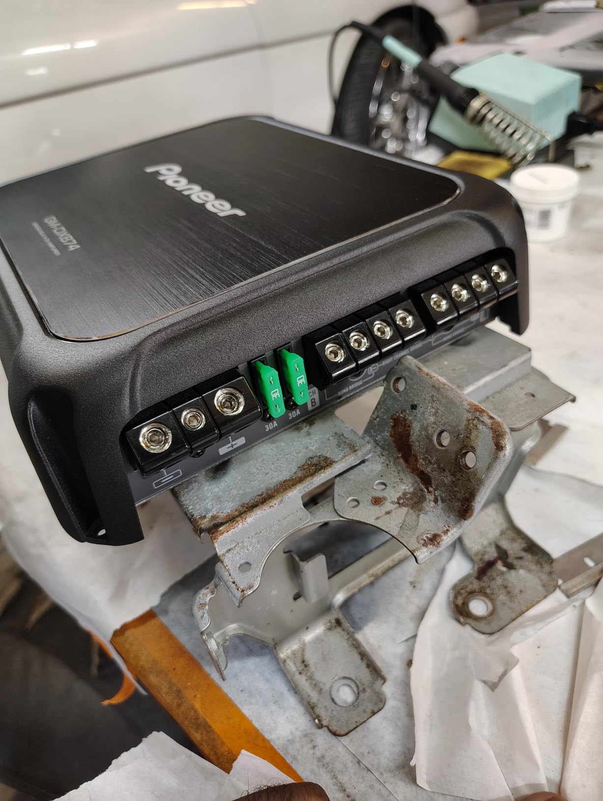 Pioneer GM-DX975 5-Channel Car Amplifier - 2000W Max, Efficient Class D, Hi-Res Certified customer photo 1