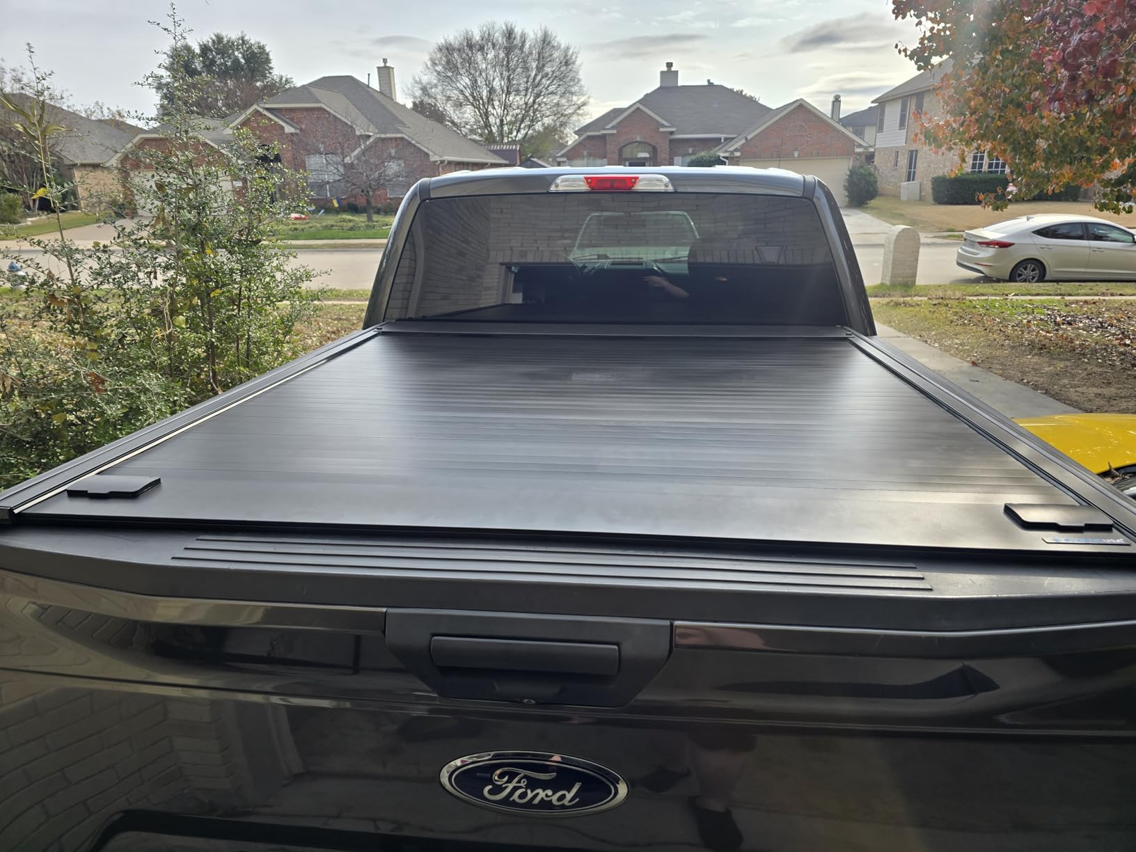 Syneticusa MB Retractable Truck Bed Cover for Ford F-150 2004-2026 5.5 ft Short Bed Aluminum Hard Waterproof Low Profile customer photo 2