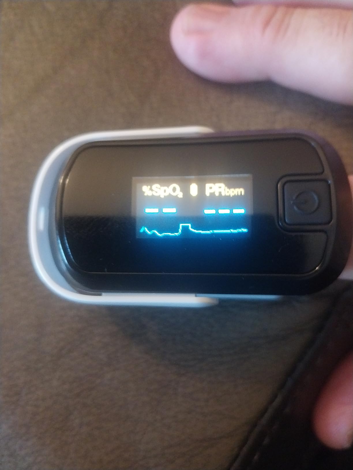 mibest OLED Finger Pulse Oximeter, O2 Meter, Dual Color White/Black customer photo 2