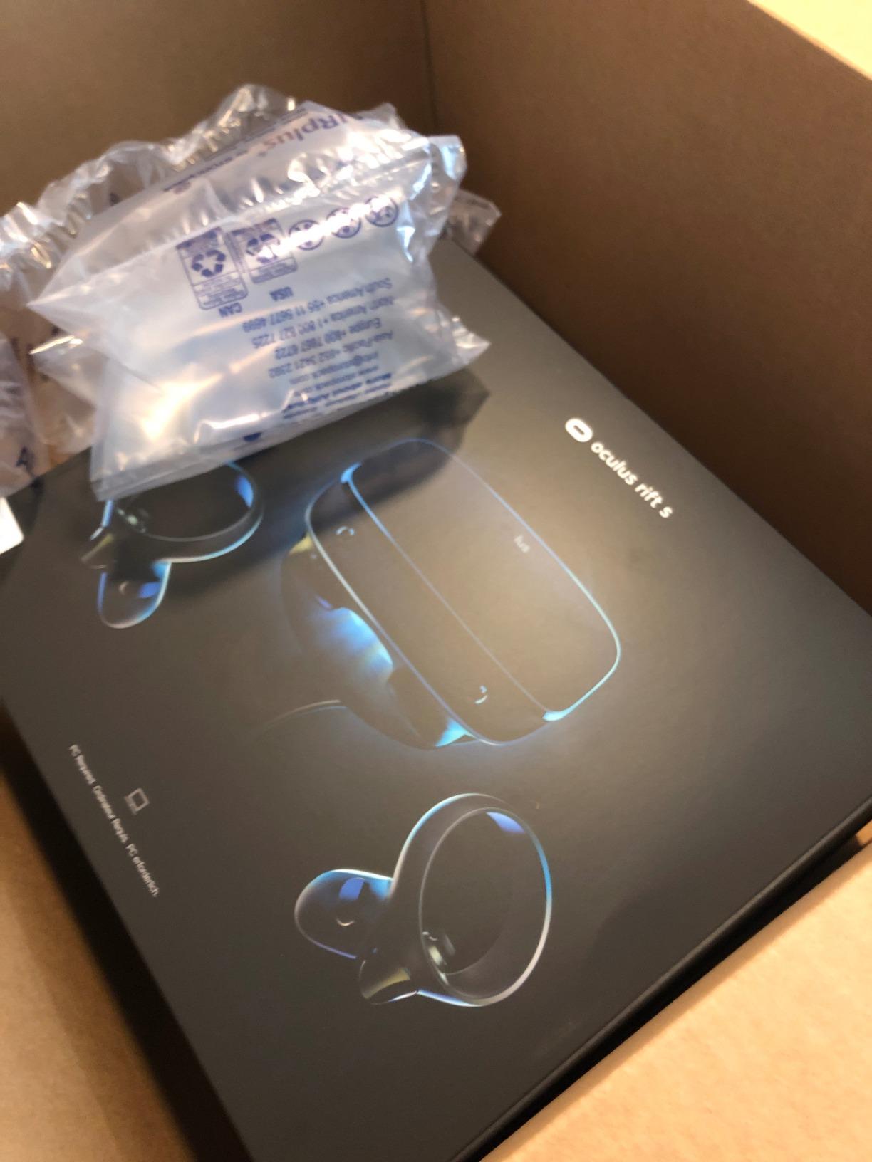 Oculus Rift S PC-Powered VR Gaming Headset customer photo 1