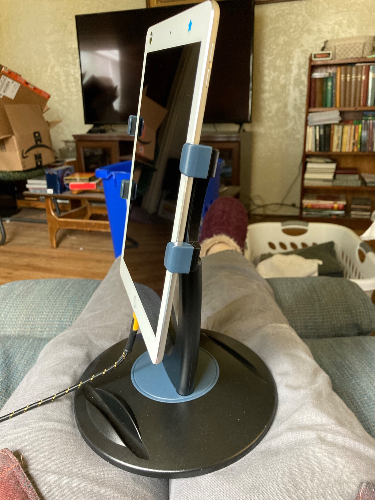 Heavy Base Tablet Stand for POS & Desk - Ultra Stable, No Wobble When Tapping, 360° Rotation with Handle customer photo 1