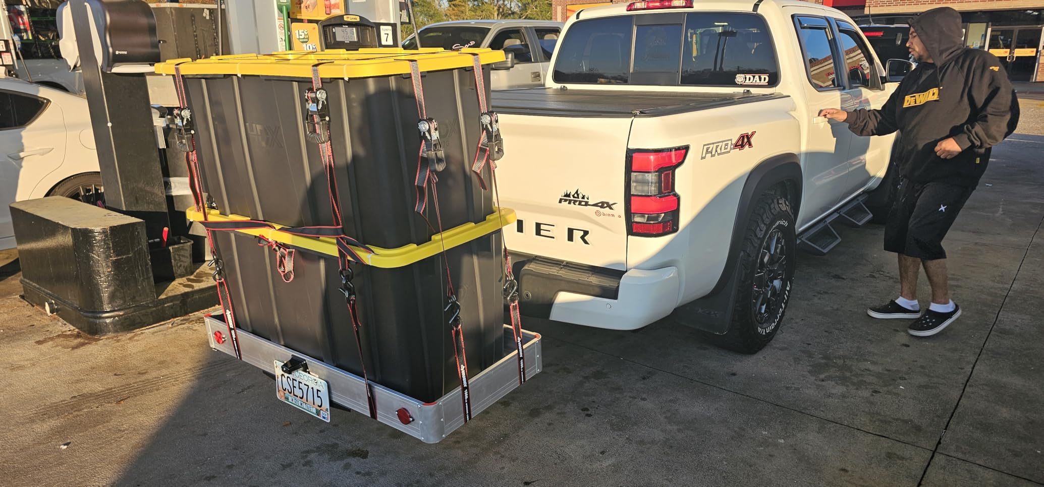 MaxxHaul 50149 500-lb Capacity 50 inch x 22 inch Hitch Mount Premium Folding Aluminum Cargo Carrier Rack Basket with High Side Rails and Reflector Lens for Added Safety customer photo 1