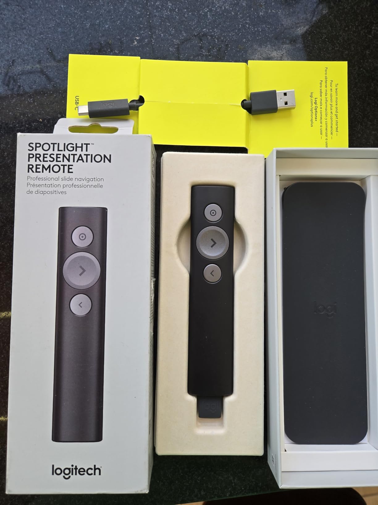 Logitech Spotlight Presentation Remote - Universal Wireless Presentation Clicker with Laser Pointer, Advanced Digital Highlighting, Bluetooth, 30 m Range and Quick Charging - Black customer photo 1