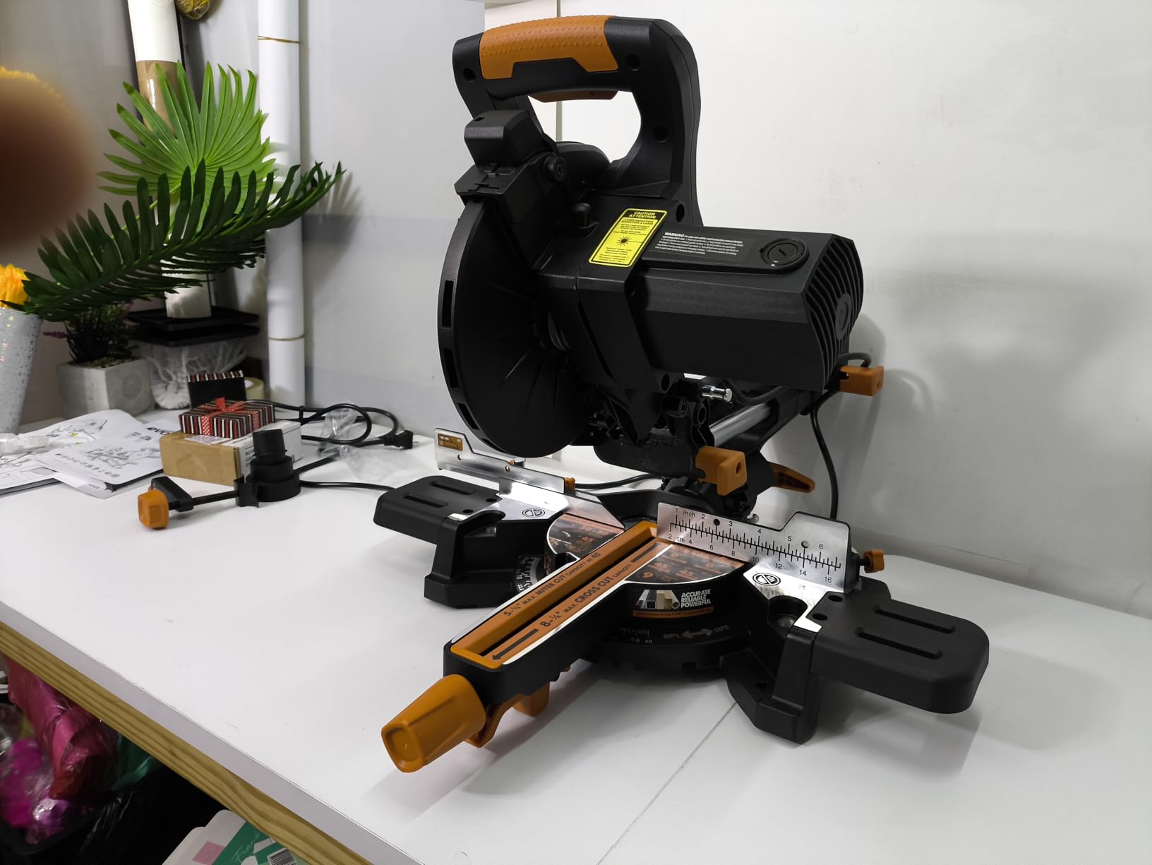 Evolution Power Tools R185SMS+ Sliding Miter Saw with Multi-Material Cutting, 7-1/4