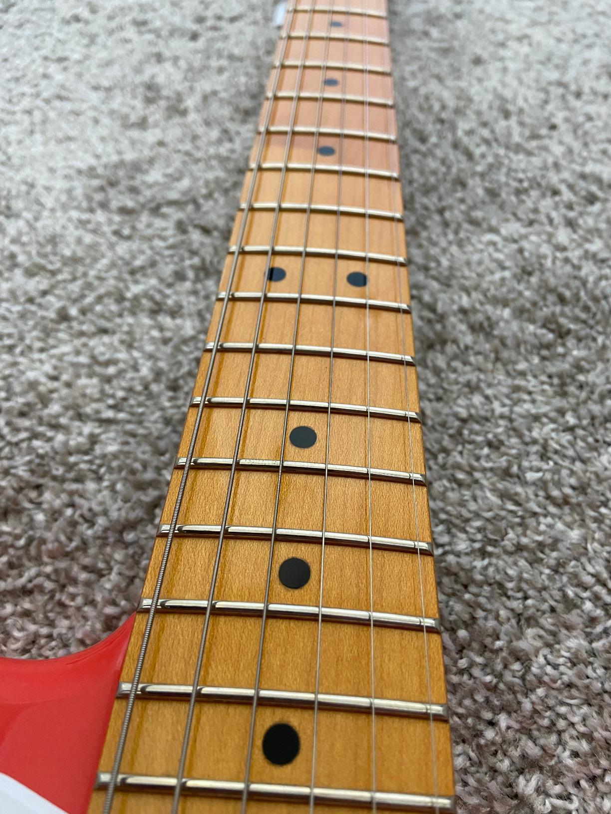 Squier Classic Vibe 60s Stratocaster Electric Guitar, with 2-Year Warranty, Lake Placid Blue, Laurel Fingerboard customer photo 2