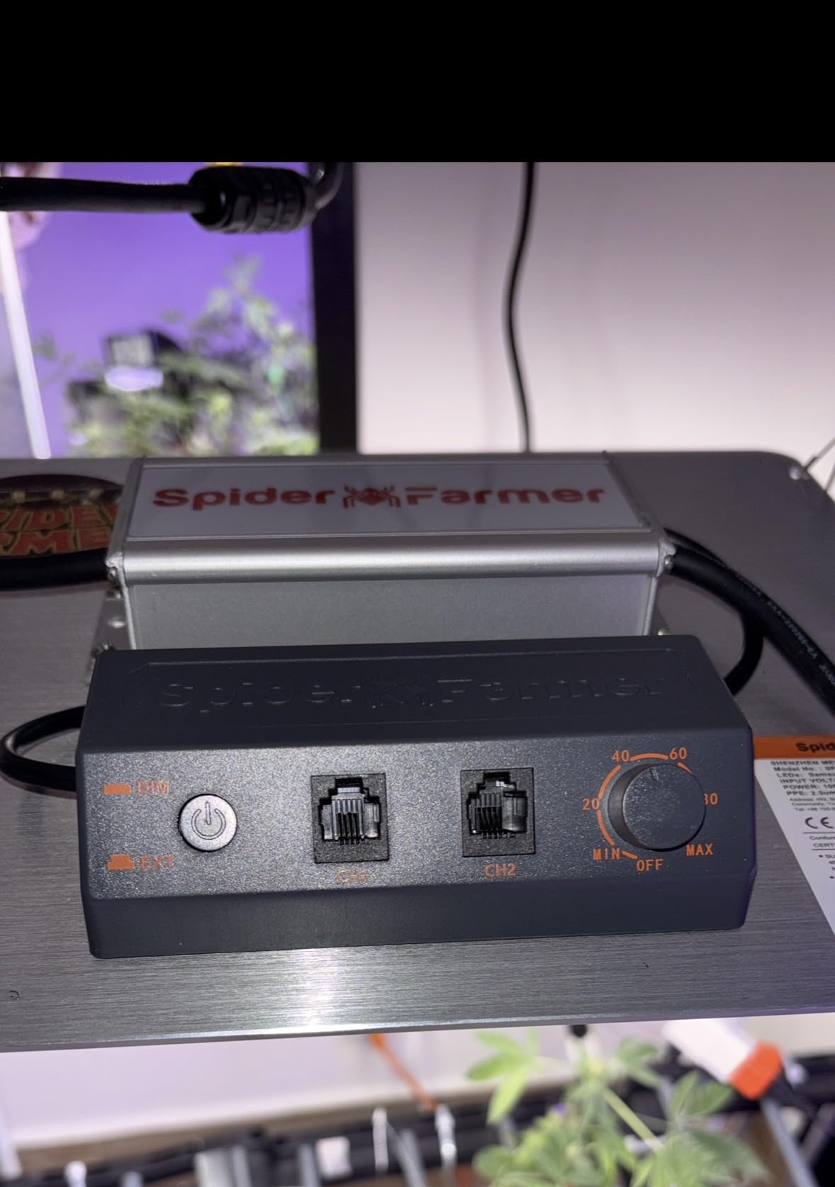 SPIDER FARMER SF4000, Samsung LM301H EVO Led Grow Light, Full Spectrum Plant Lights, 450W Dimmable & High Efficiency & Deeper Penetration Commercial Lamps for Seedling Veg & Bloom in 4x4 Grow Tent customer photo 1