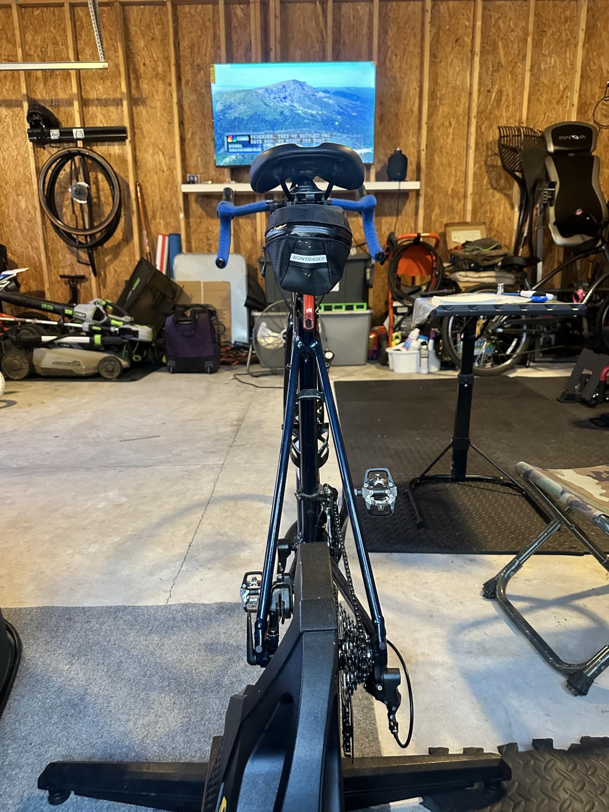 Saris H3 Series Smart Indoor Bike Trainer, Quietest Ever at 59 dB, Compatible with 12-Speed Drivetrains customer photo 1