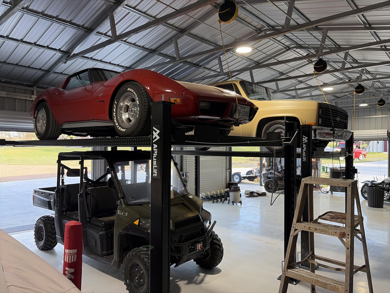 APlusLift HW-8S 8000LB 4-Post Portable Storage Service Car Lift / 3 Year Warranty customer photo 2