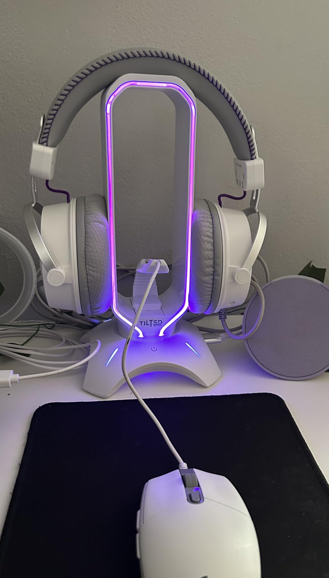 Tilted Nation Gaming Headset Stand | RGB Headphone Stand for Desk with Mouse Bungee and USB Hub customer photo 1
