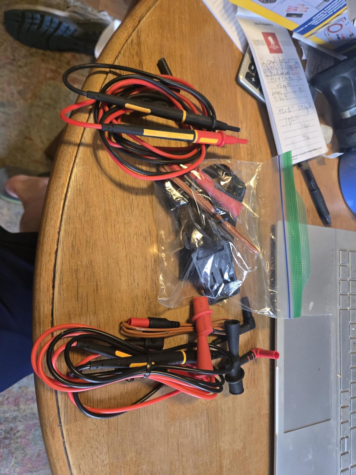 Fluke 87V MAX True-RMS Digital Multimeter, Rugged, Waterproof and Dustproof IP67 Rated, Up to 800 Hour Battery Capacity, Built-In Thermometer, Withstands Drops Up To 13 Feet, Includes TL175 Test Leads customer photo 1