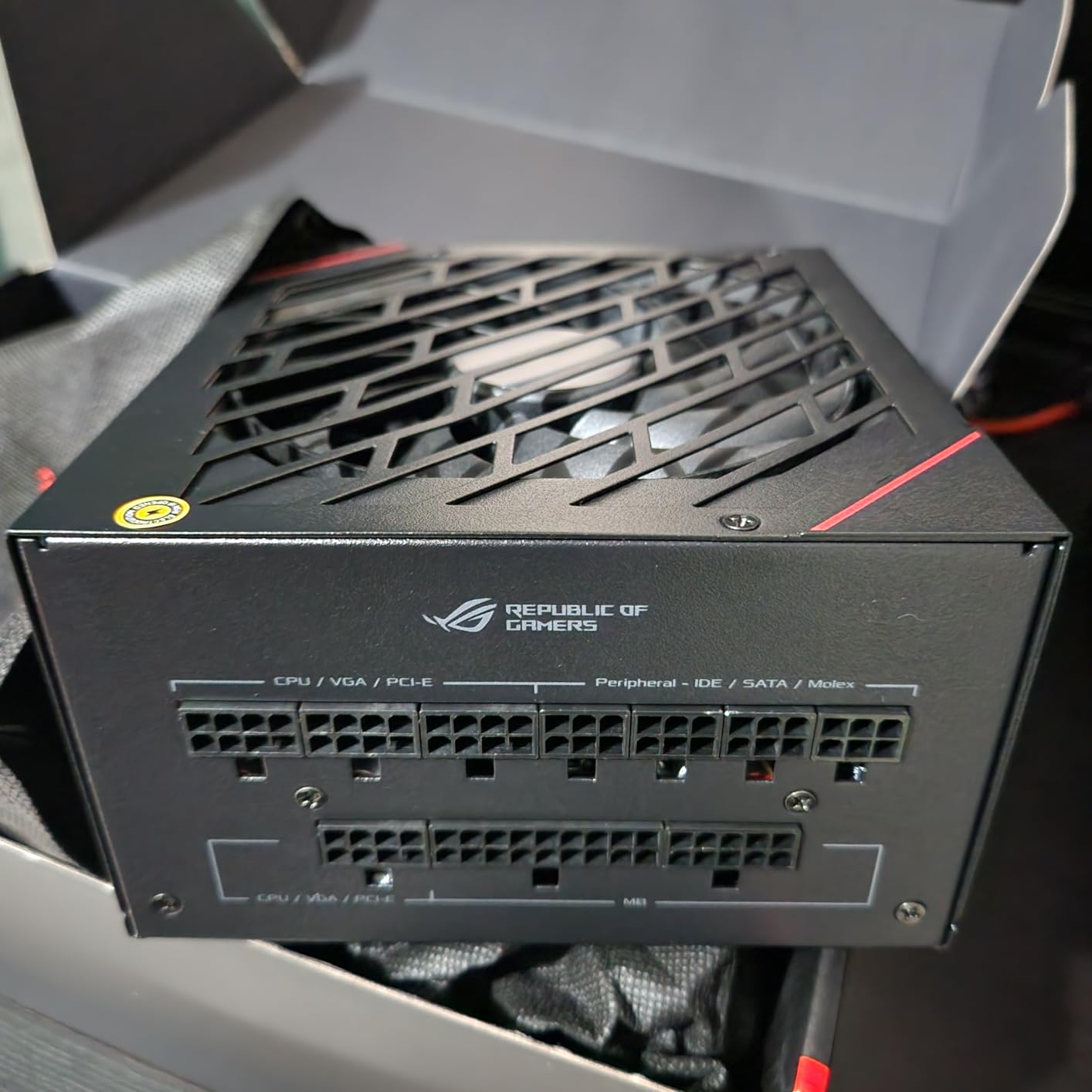 ASUS ROG Strix 750 Fully Modular 80 Plus Gold 750W ATX Power Supply with 0dB Axial Tech Fan and 10 Year Warranty customer photo 1