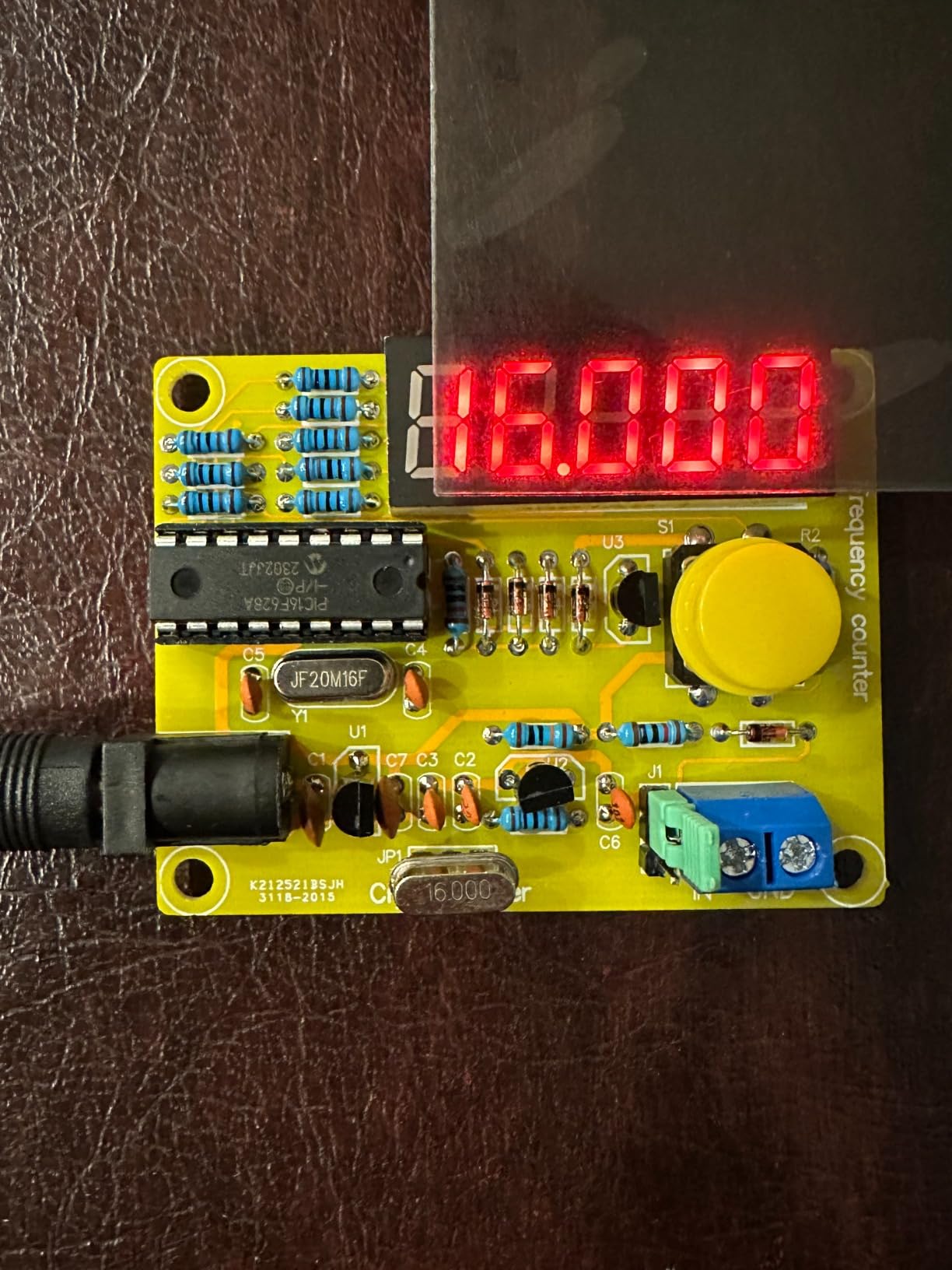 Professional DIY Frequency Counter Meter 1Hz-50MHz Crystal Oscillator Tester with Auto Range 5-Digit LED Display Power Saving Mode for Radio Transceivers Circuit Measurement customer photo 2