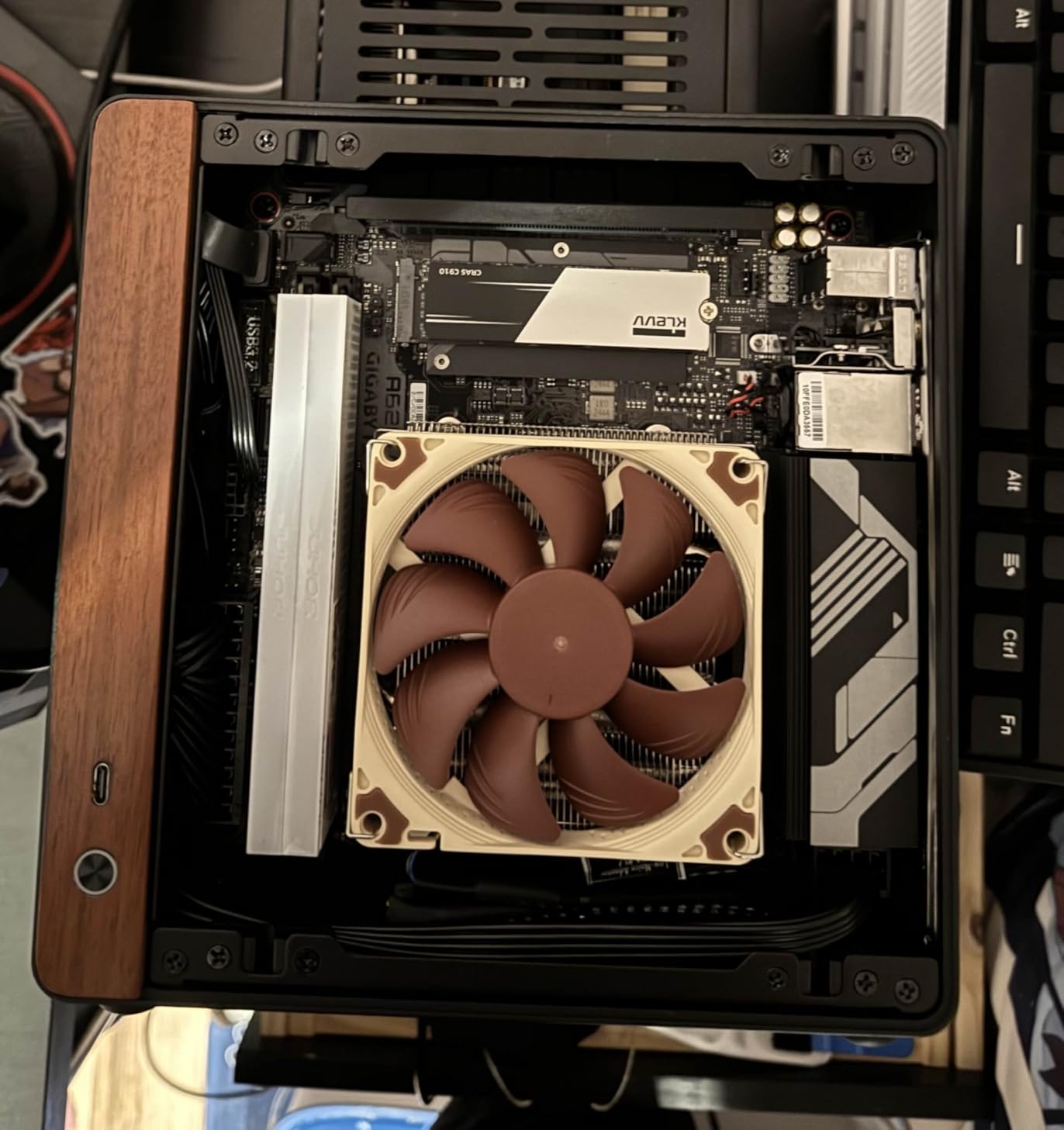 GIGABYTE A620I AX AM5 Mini-ITX Motherboard, 5-Year Warranty, DDR5, Single M.2, PCIe 4.0, USB 3.2 Gen1 Type-C, Realtek Wi-Fi 6E, Realtek 2.5GbE, Q-Flash Plus, PCIe EZ-Latch customer photo 1