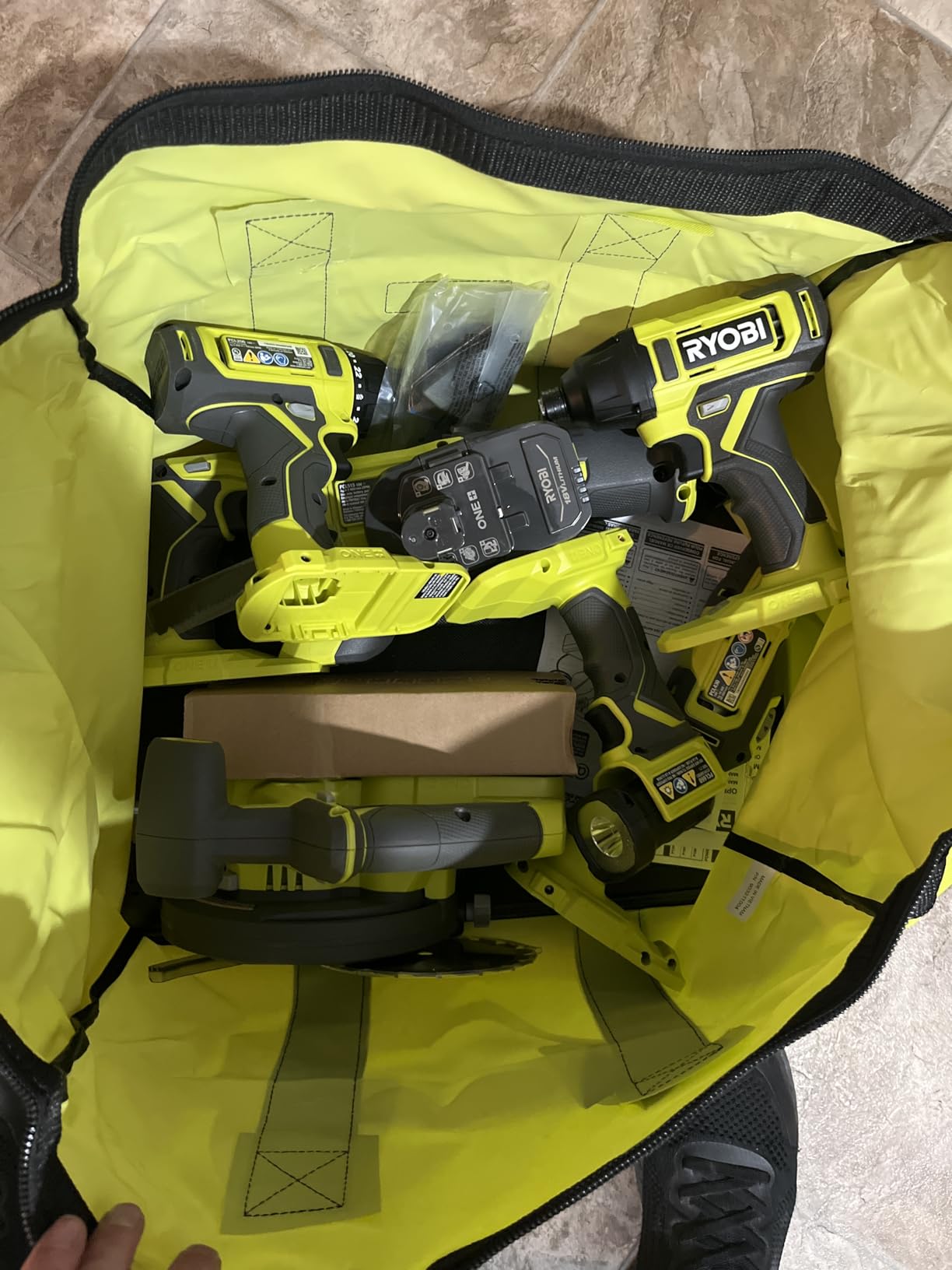 RYOBI P1819 18V One+ Lithium Ion Combo Kit (6 Tools: Drill/Driver, Impact Driver, Reciprocating Saw, Circular Saw, Multi-Tool, LED Worklight, 4.0 Ah & 1.5 Ah Battery, Charger, Bag) customer photo 2