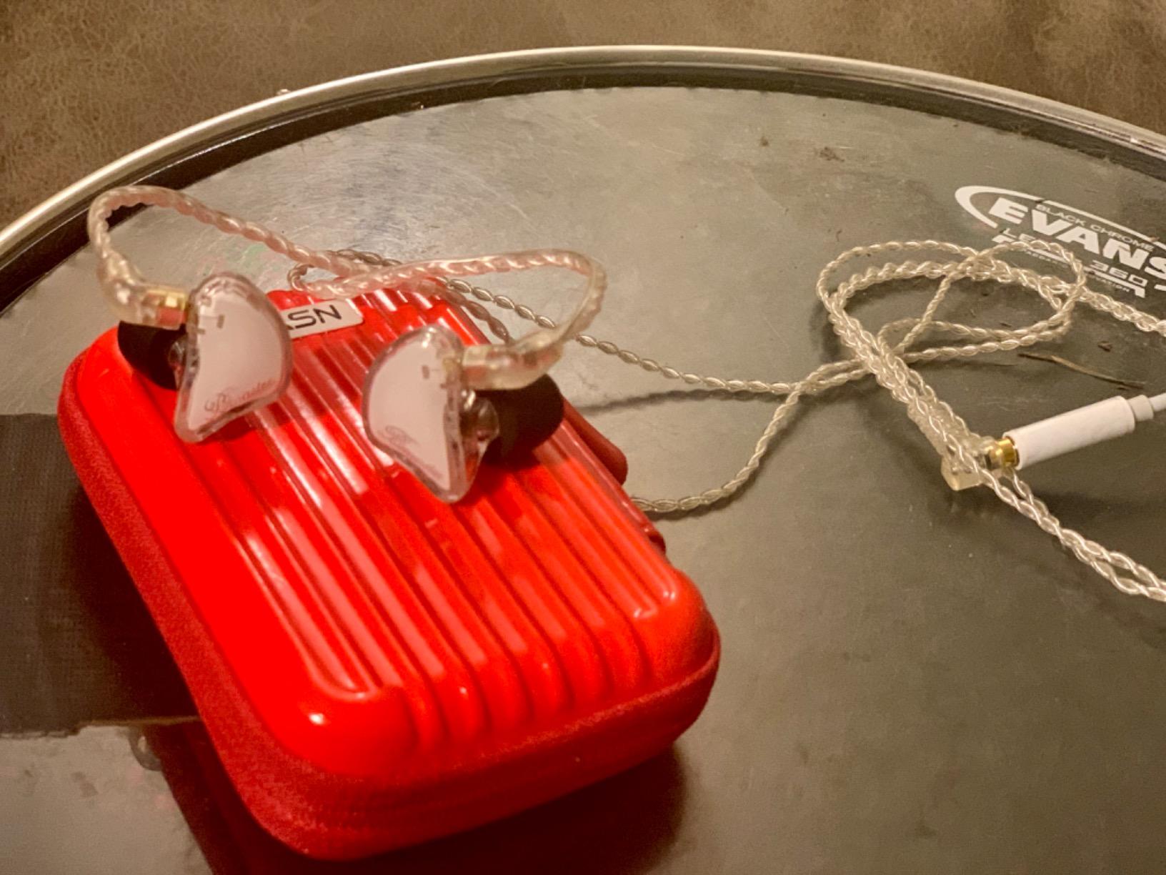 BASN Bmaster Triple Drivers in Ear Monitor Headphone with Two Detachable Cables Fit in Ear Suitable for Audio Engineer, Musician customer photo 2