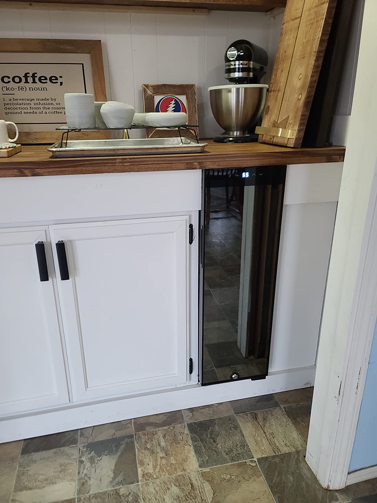 Ivation 12 Bottle Compressor Wine Cooler Refrigerator w/Lock, Large Freestanding Wine Cellar Fridge, 41f-64f Digital Temperature Control Glass Door Black customer photo 2