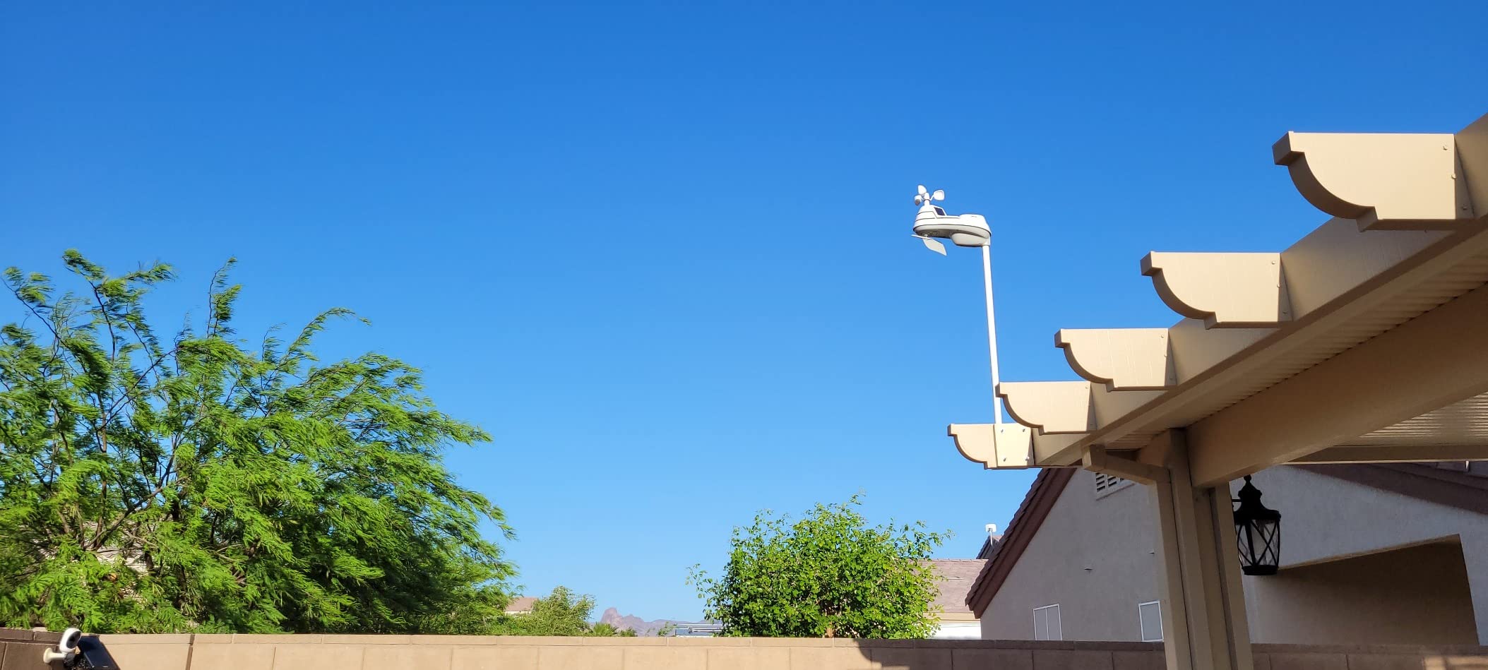 AcuRite Iris (5-in-1) Home Weather Station with Direct-to-Wi-Fi Wireless Display and Alerts customer photo 1