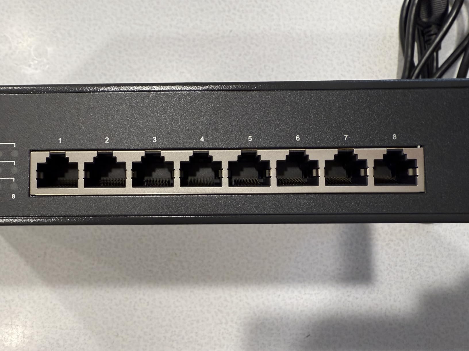 TP-Link TL-SG1218MPE 16 Port Gigabit Switch Easy Smart Managed 16 PoE+ @250W, 2 non-PoE ports, 2 combo SFP slots 3 Year Manufacturer Warranty QoS, Vlan, IGMP & LAG, Free Expert Help customer photo 2