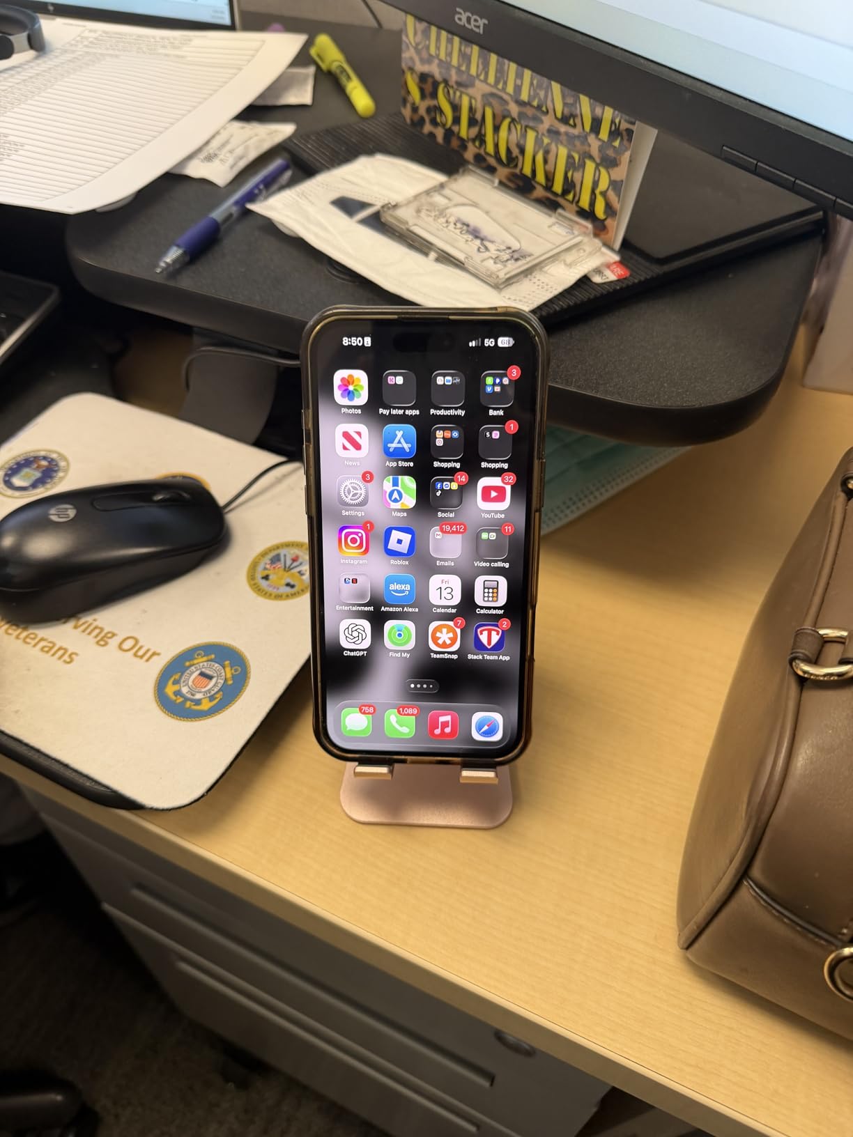 CreaDream Cell Phone Stand, Cradle, Holder, Aluminum Desktop Stand Compatible with Switch, All Smart Phone, iPhone 15 14 13 12 Pro Max Plus Mini Xr X Se 8 SE -Rose Gold customer photo 1
