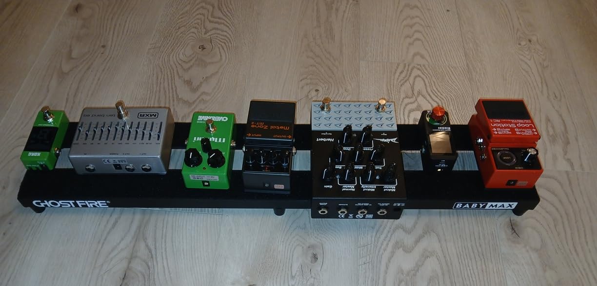 Ghost Fire Guitar Pedal Board Aluminum Alloy 3.3lb Effect Pedalboard 22''x12.5''with Carry Bag,V series (V-STANDARD 2.0) customer photo 1