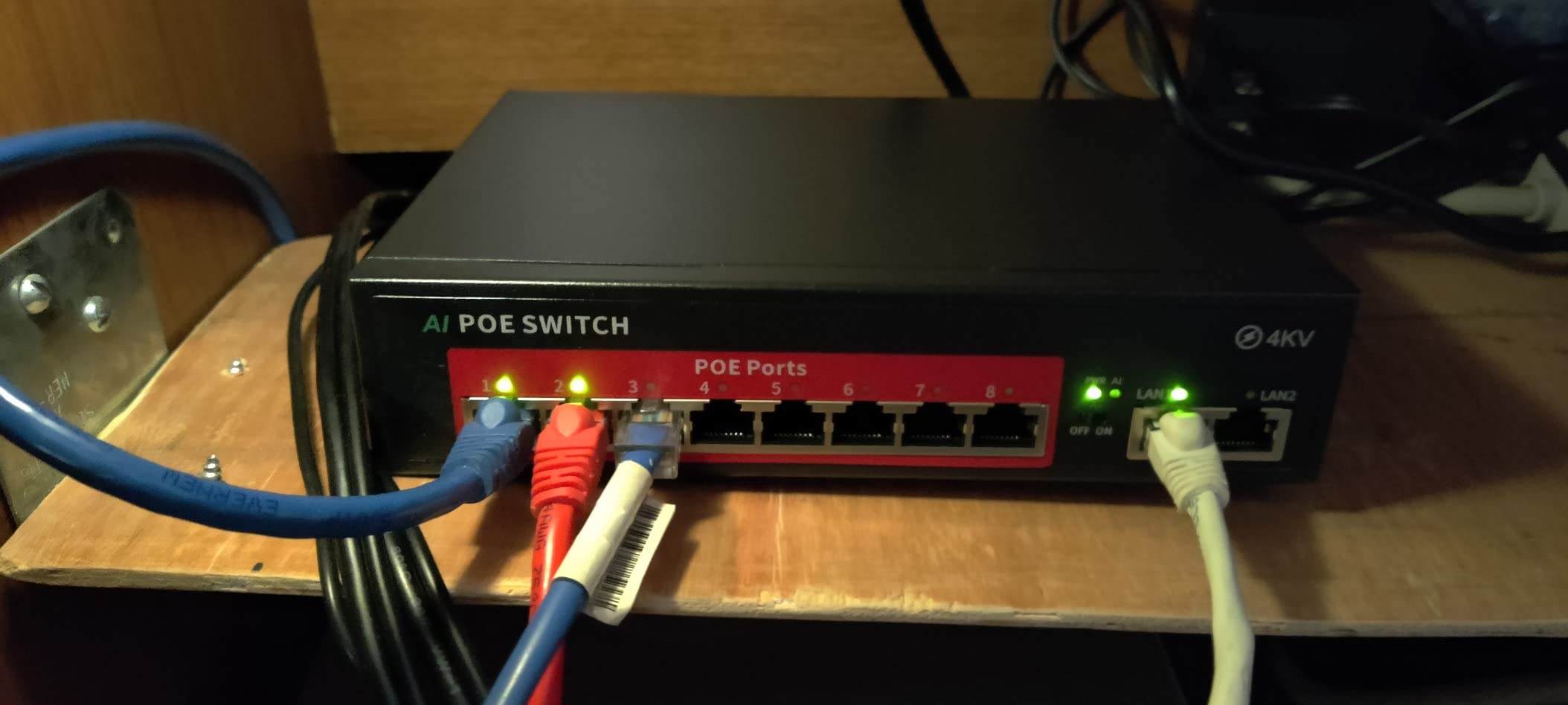 STEAMEMO PoE+ Switch, 8 Port Managed PoE Ethernet Switch(8 POE Ports +2 Uplink),120W Built-in Power, Support VLAN, QoS, Fanless Metal, Plug & Play (Desktop/Wall Mount) customer photo 2