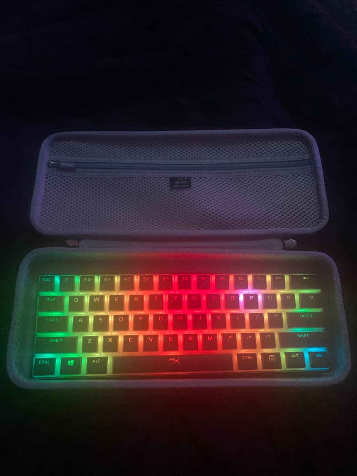 RK ROYAL KLUDGE RK61 Wireless 60% Triple Mode BT5.0/2.4G/USB-C Mechanical Keyboard, 61 Keys Wireless Mechanical Keyboard, Compact Gaming Keyboard with Software (Hot Swappable Red Switch, White) customer photo 1