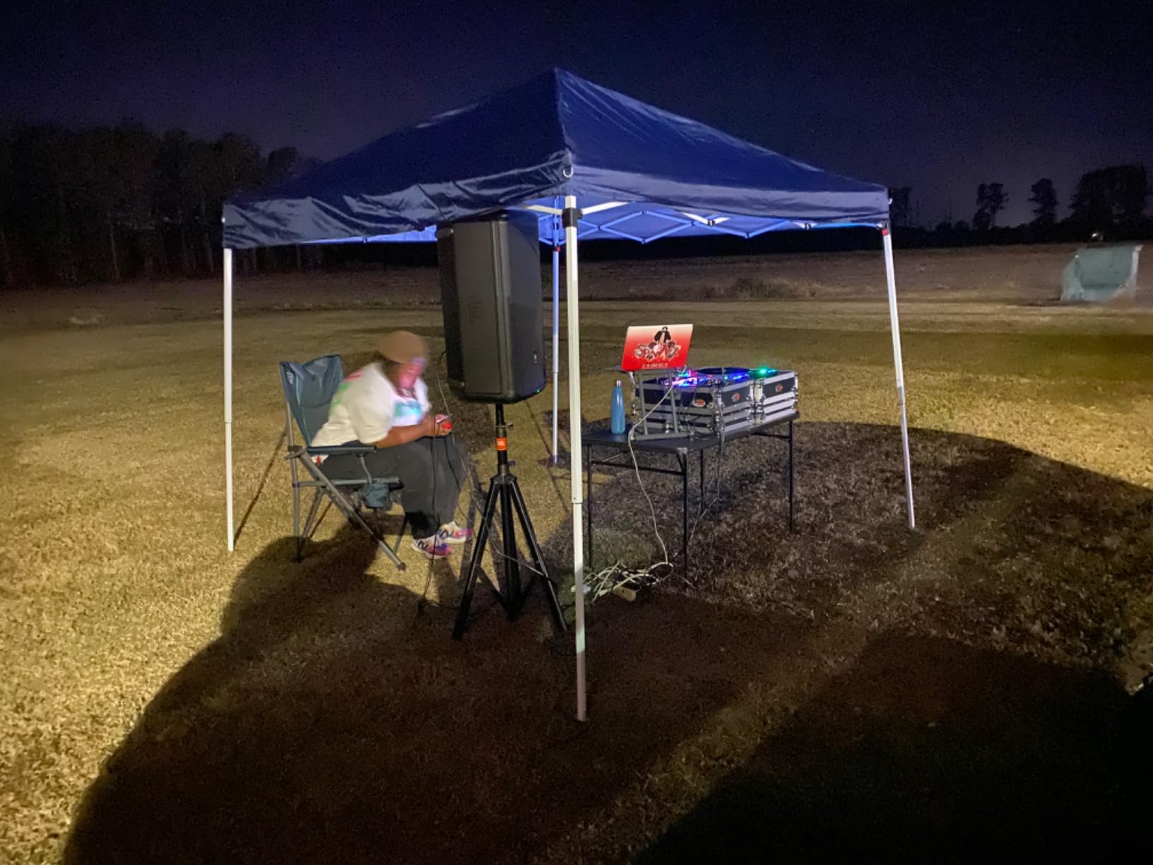 TIMBER RIDGE Oversized Folding Camping Chair High Back Heavy Duty for Adults Support up to 500lbs with Cup Holder, Side Pocket Cooler Bag customer photo 1