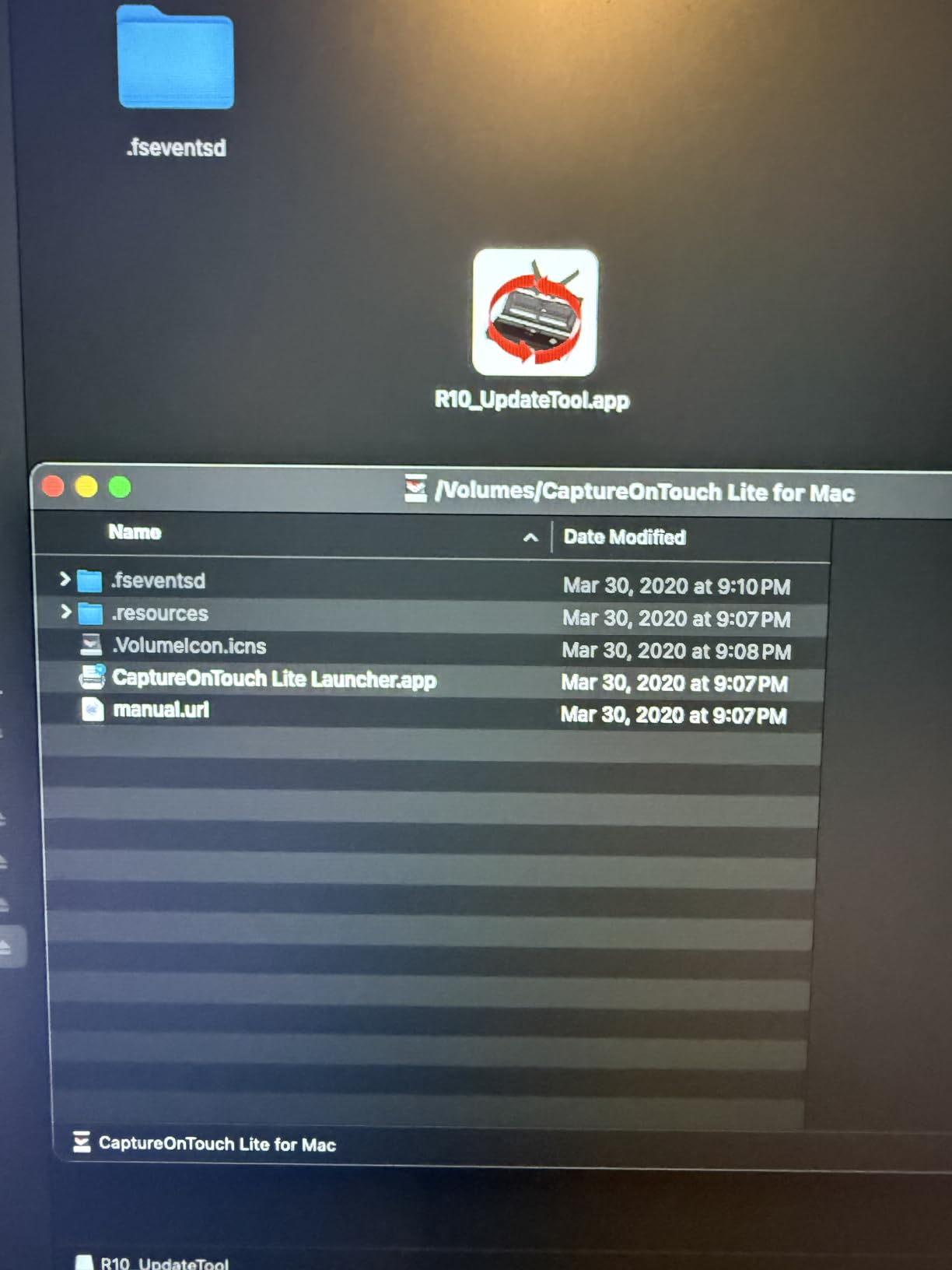 Canon imageFORMULA R10 - Portable Document Scanner, USB Powered, Duplex Scanning, Document Feeder, Easy Setup, Perfect for Mobile Users customer photo 1