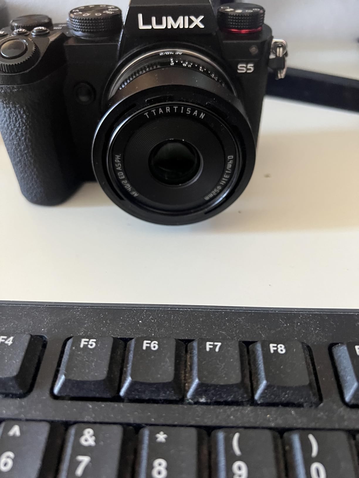 Panasonic LUMIX S5 Full Frame Mirrorless Camera, 4K 60P Video Recording with Flip Screen & WiFi, L-Mount, 5-Axis Dual I.S., DC-S5BODY (Black) customer photo 1