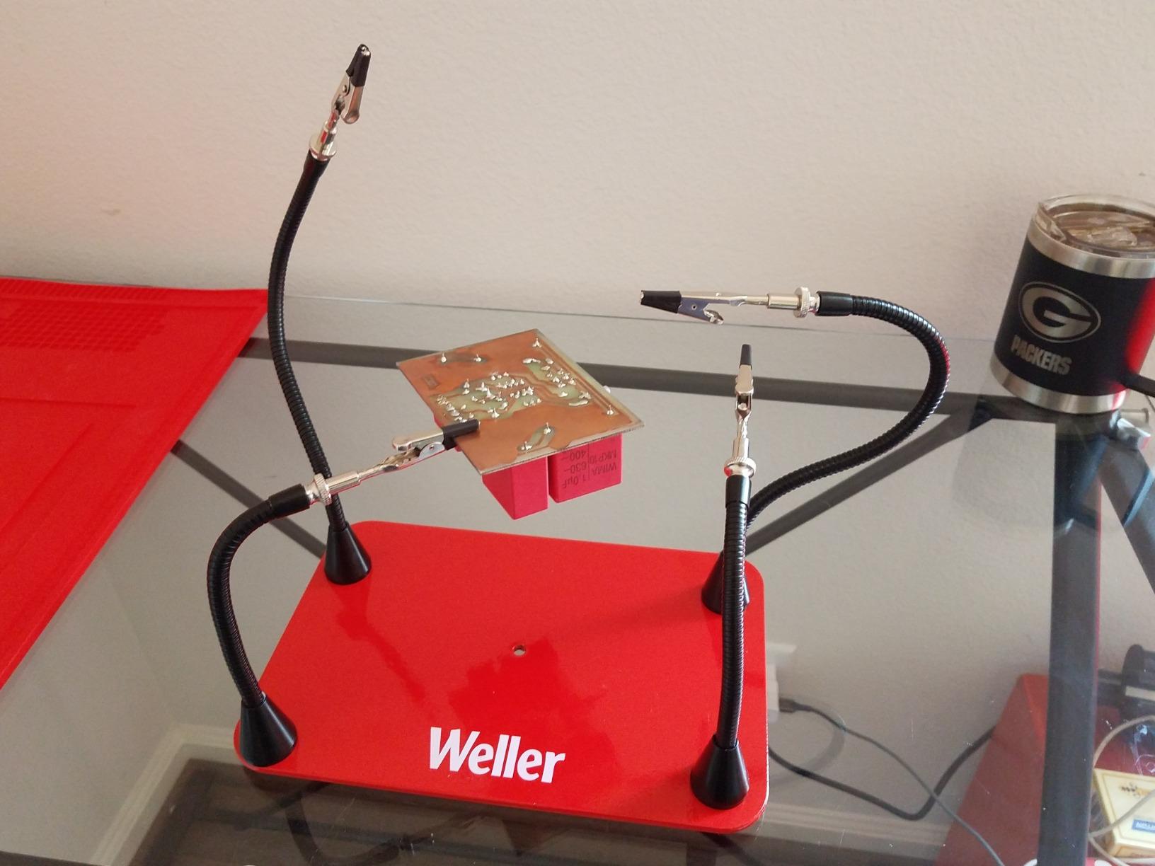 Weller Helping Hands with 4 Magnetic Arms | WLACCHHM-02 customer photo 1
