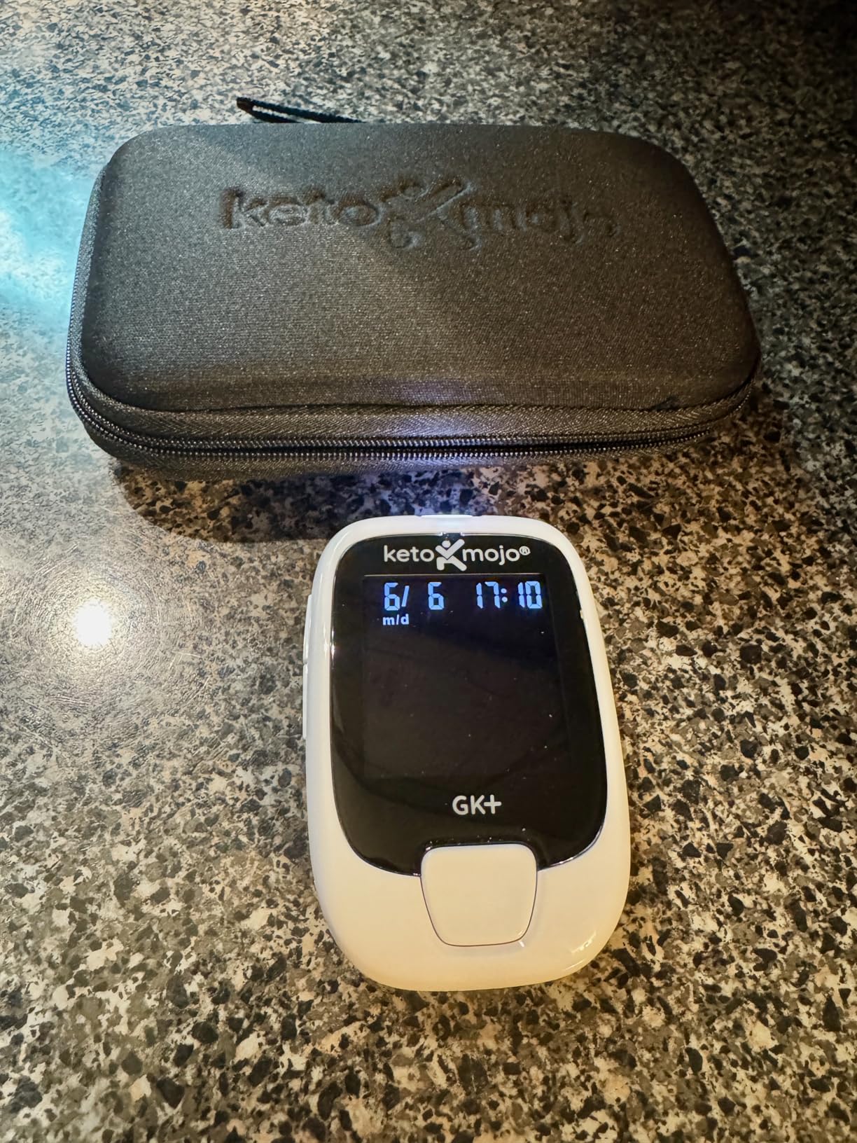 KETO-MOJO GK+ Bluetooth Glucose & Ketone Testing Kit + Free APP for Ketosis & Diabetes Support. 20 Blood Test Strips (10 Each), Meter, 20 Lancets, Lancing Device, and Control Solutions customer photo 2